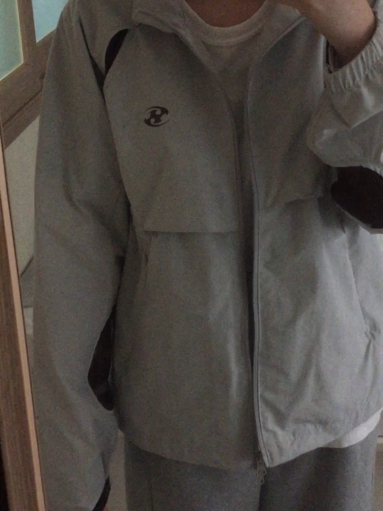 Sansan Gear Slash Slit Jacket Ivory - 23SS, Stussy Basic Stussy T-Shirt White 2022 착용 스타일 - 1