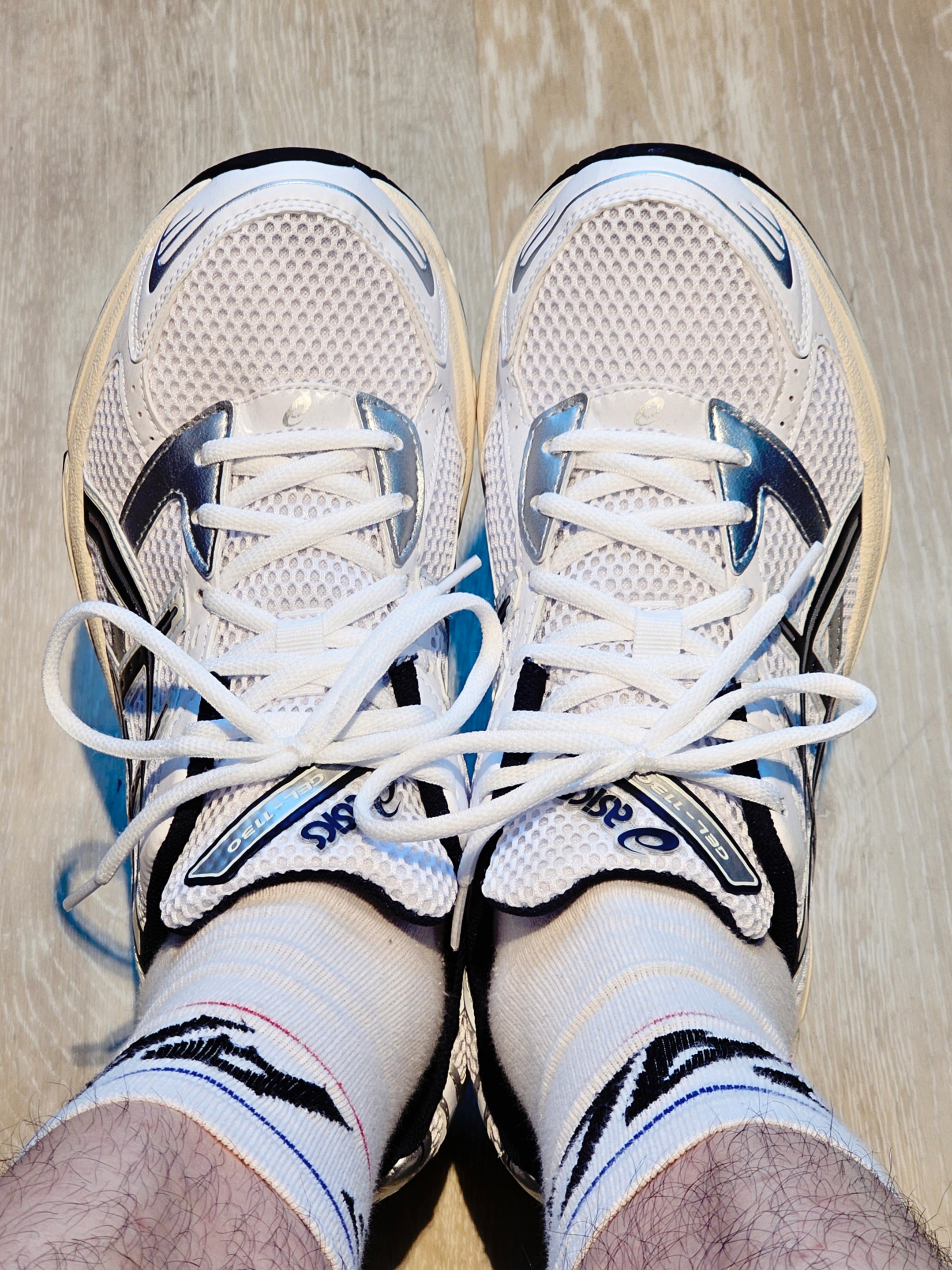(W) Asics Gel-1130 White Midnight 착용 스타일 - 5