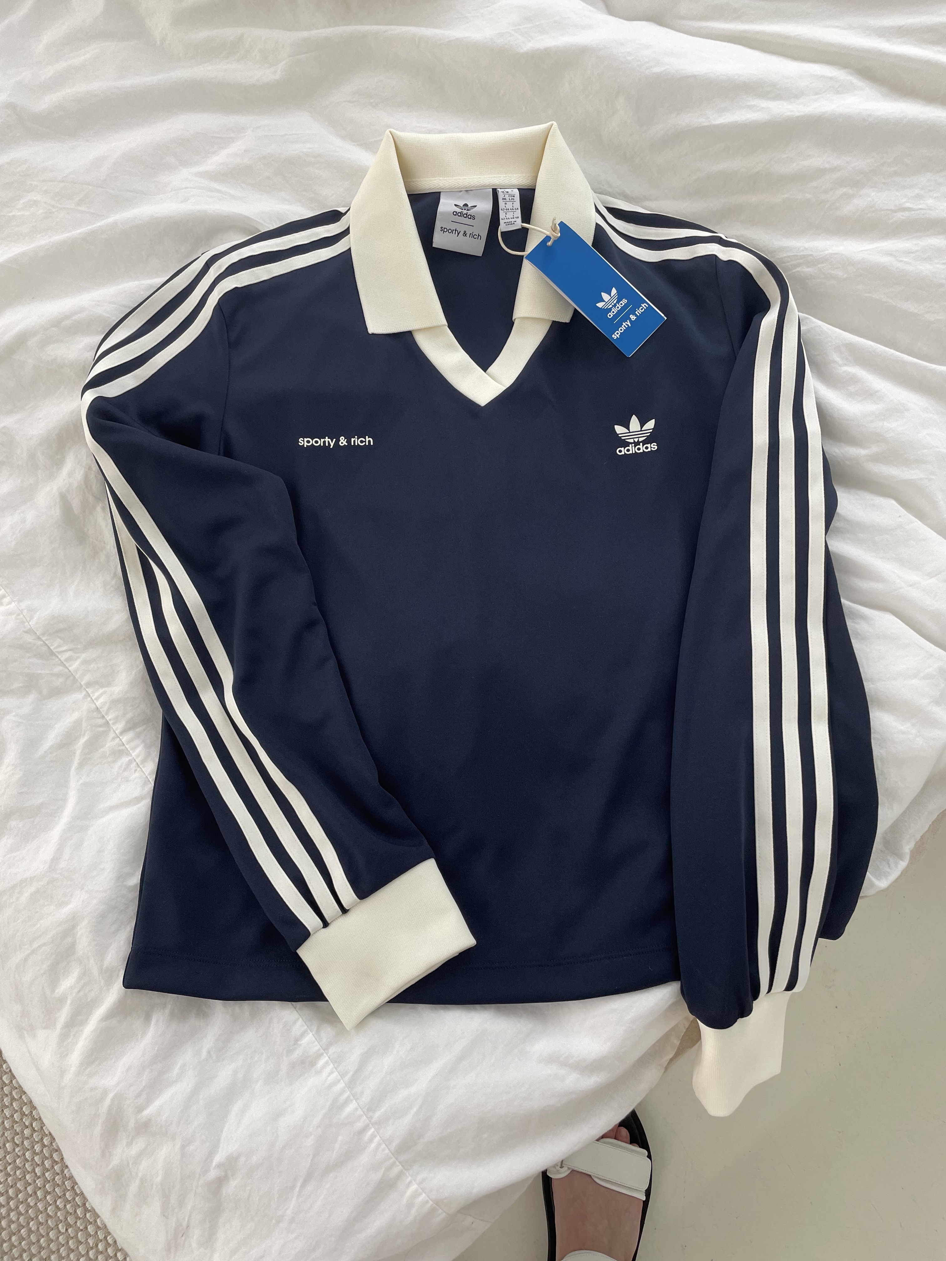 (W) Adidas x Sporty & Rich Long Sleeve Football Jersey Legend Ink - US Sizing 착용 스타일