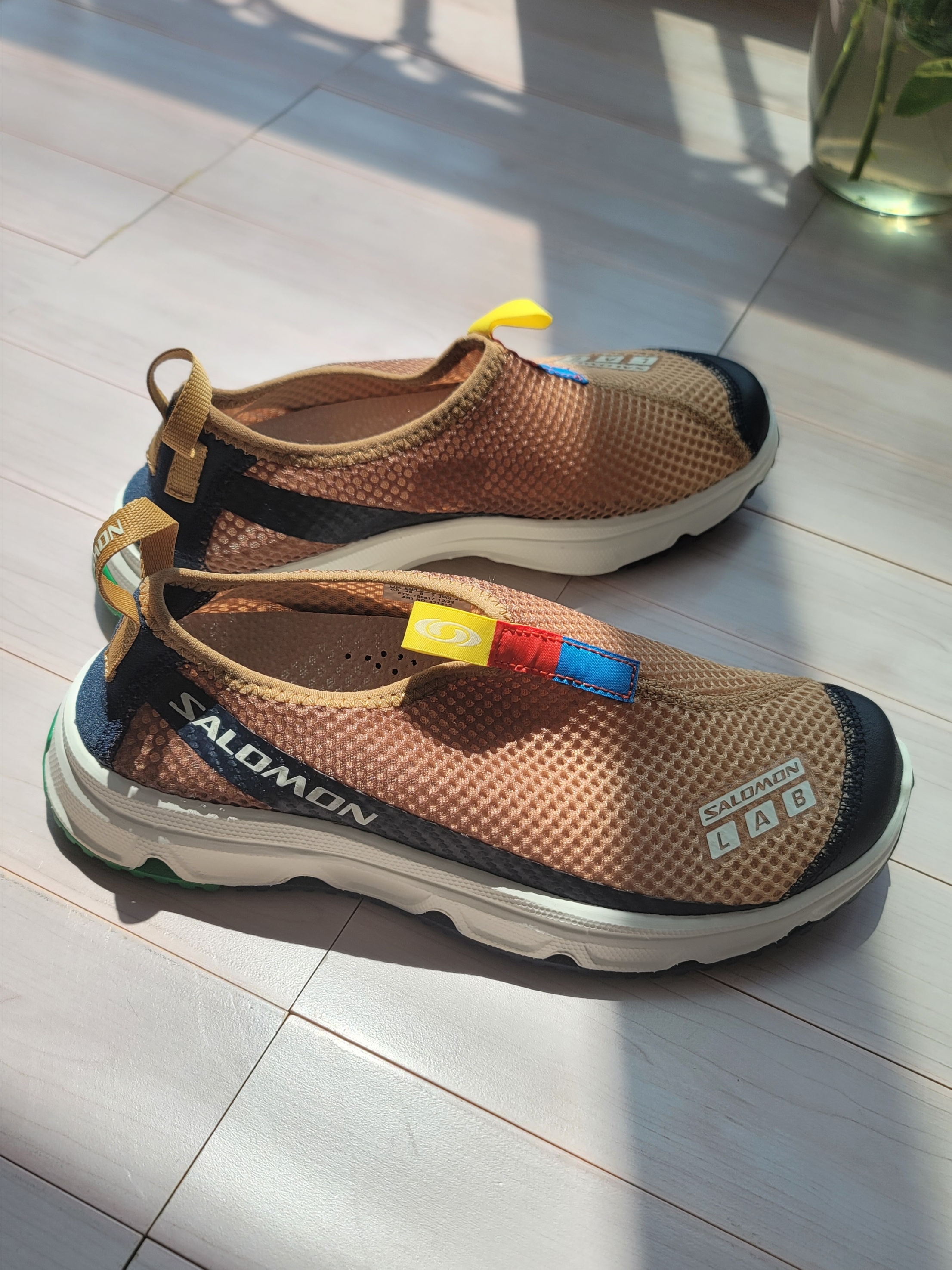Salomon RX Moc 3.0 Rubber Taffy 착용 스타일