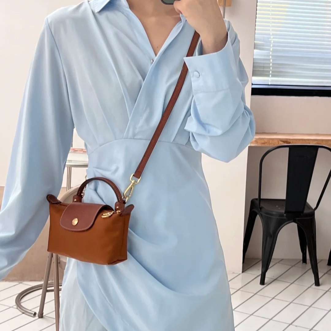 Longchamp Le Pliage Green Handle Pouch Brown Cognac 착용 스타일