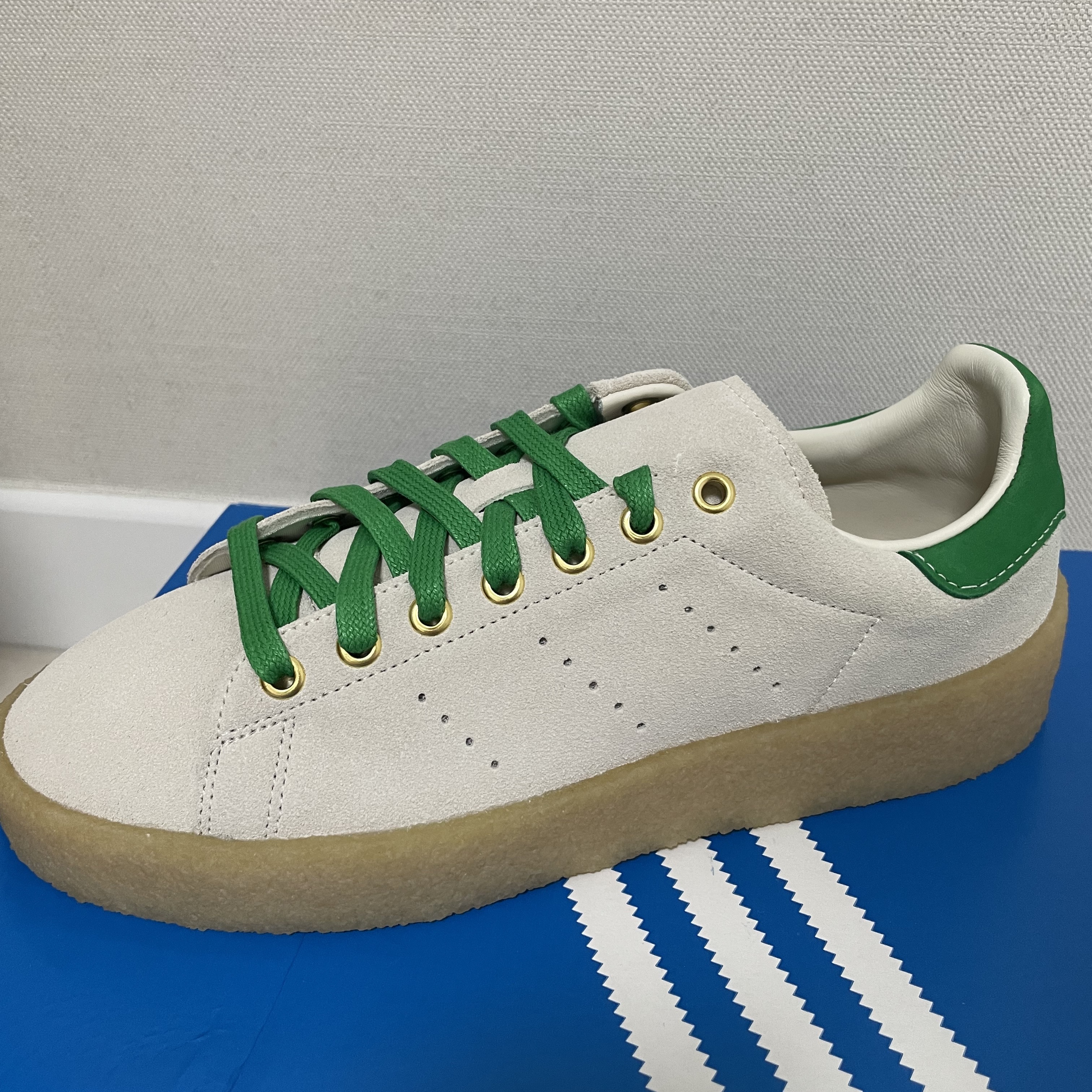 Adidas Stan Smith Off White Green 착용 스타일 - 1