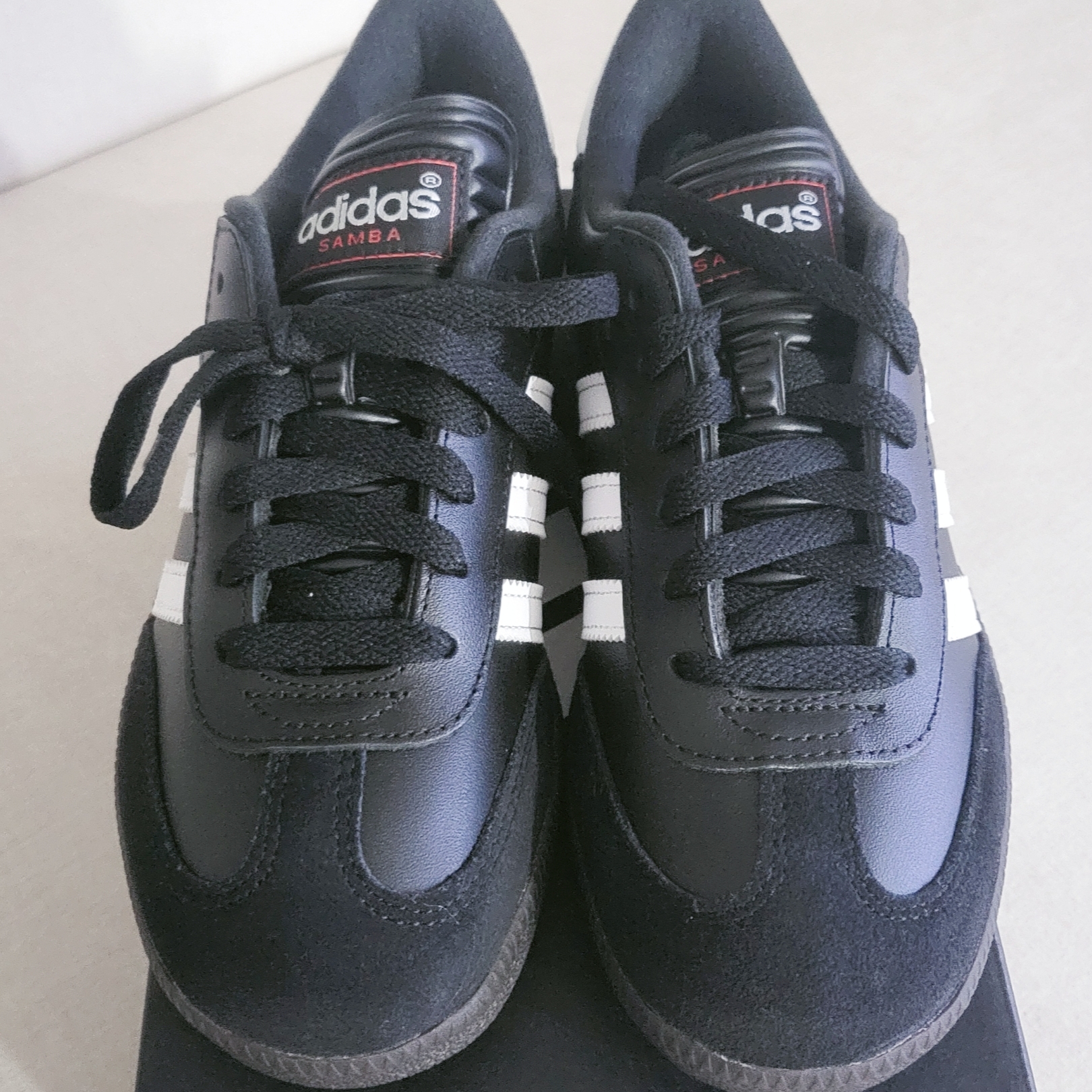 (J) Adidas Samba Classic Core Black 착용 스타일 - 2
