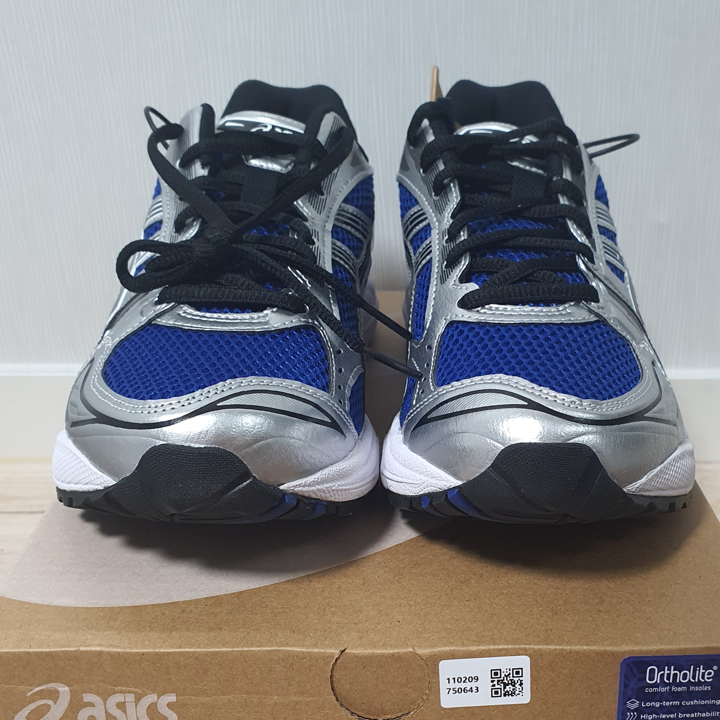 Asics Gel-Kayano 14 Monaco Blue Black 착용 스타일