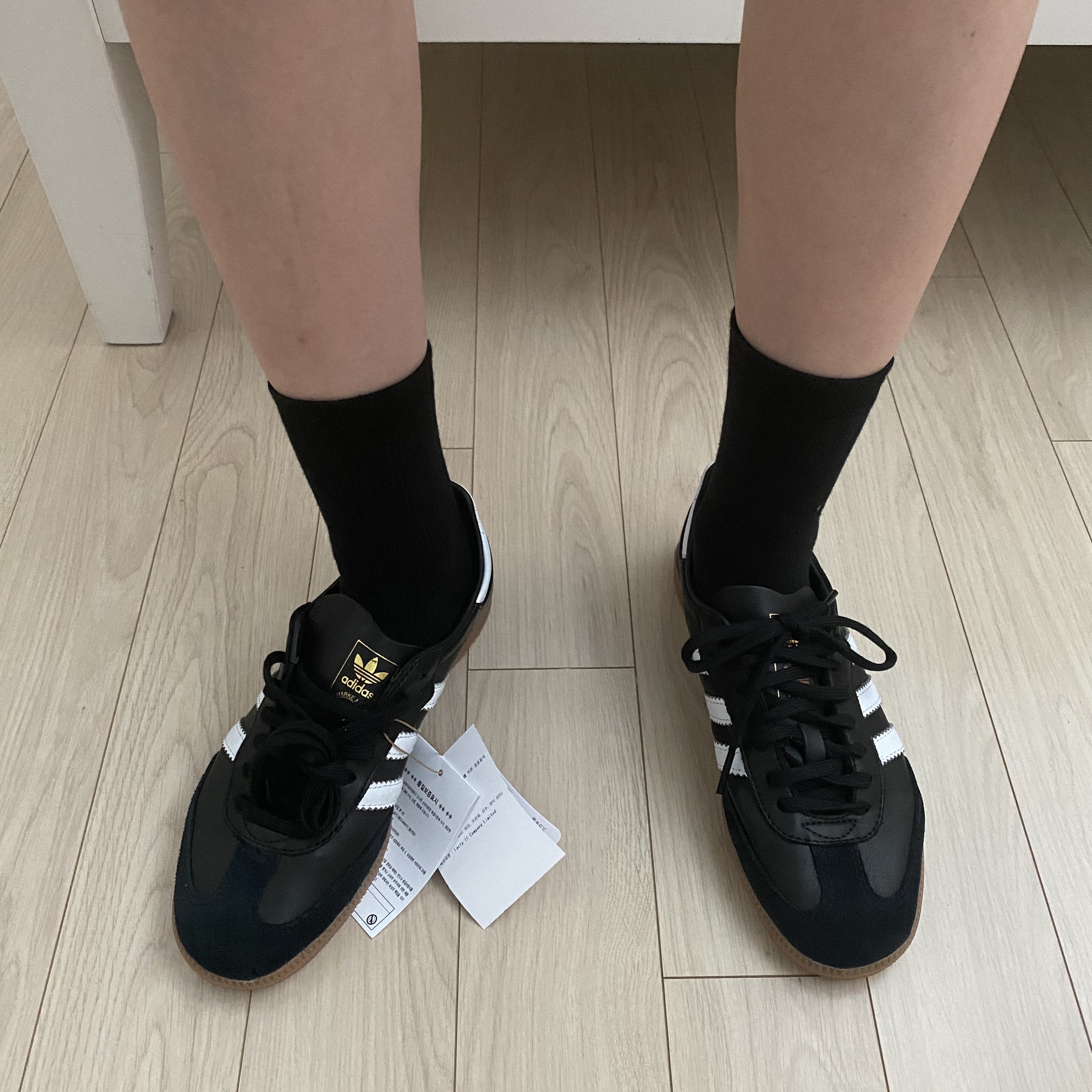 Adidas Samba Decon Core Black 착용 스타일 - 1