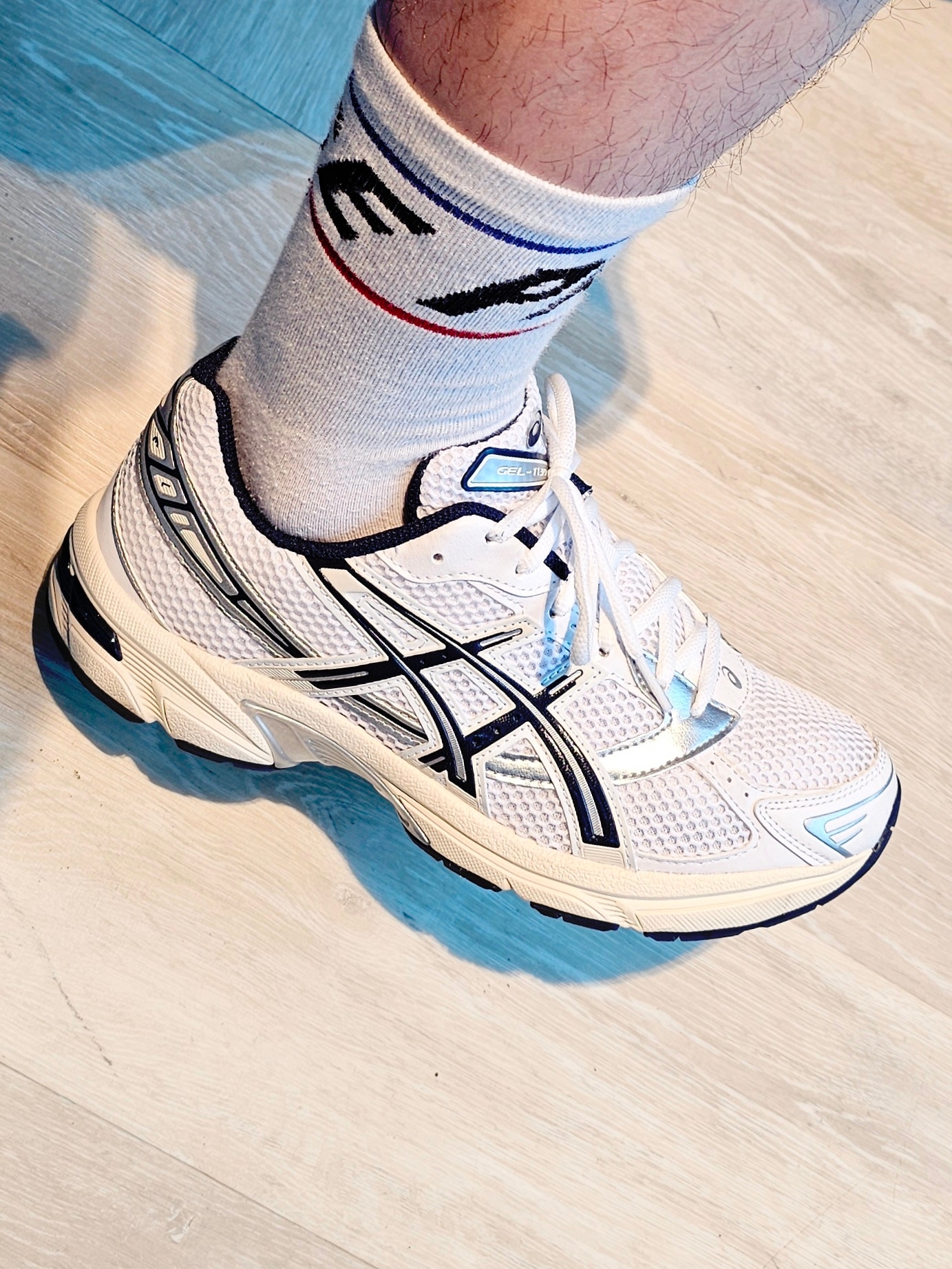 (W) Asics Gel-1130 White Midnight 착용 스타일 - 1