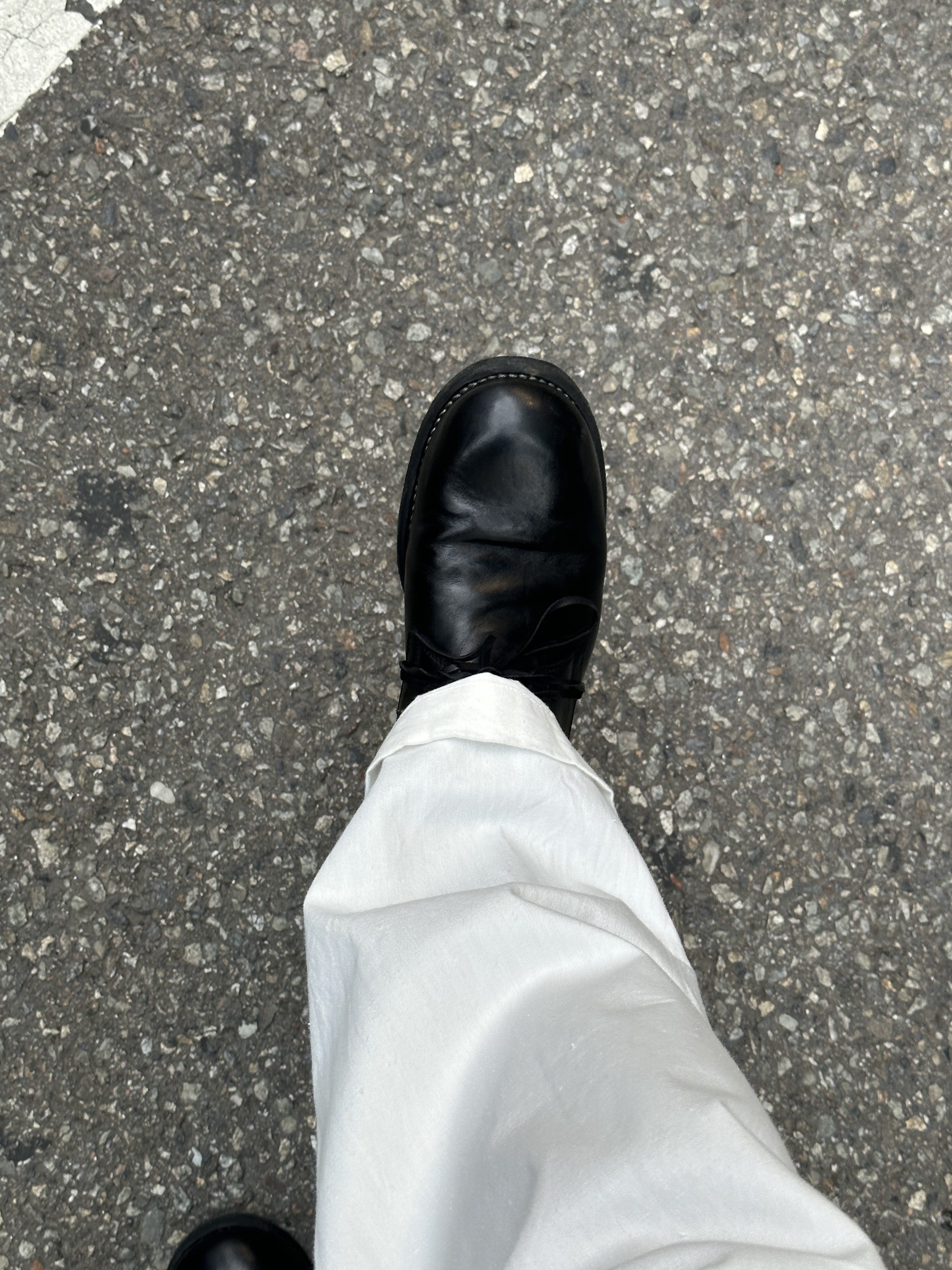 Guidi 992X Horse Full Grain Leather Derby Black 착용 스타일