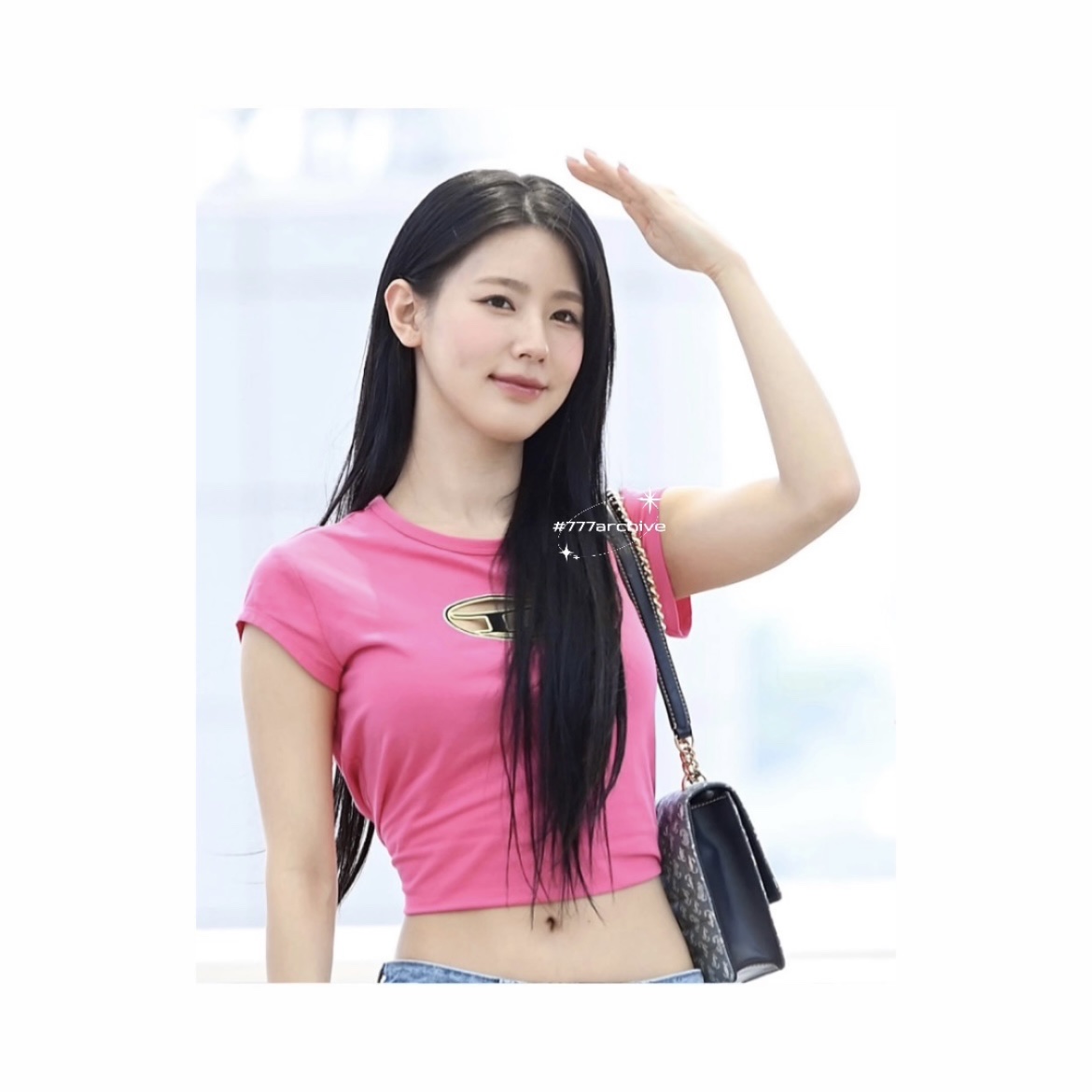 (W) Diesel T-Angie Peekaboo Logo T-Shirt Pink 착용 스타일 - 1