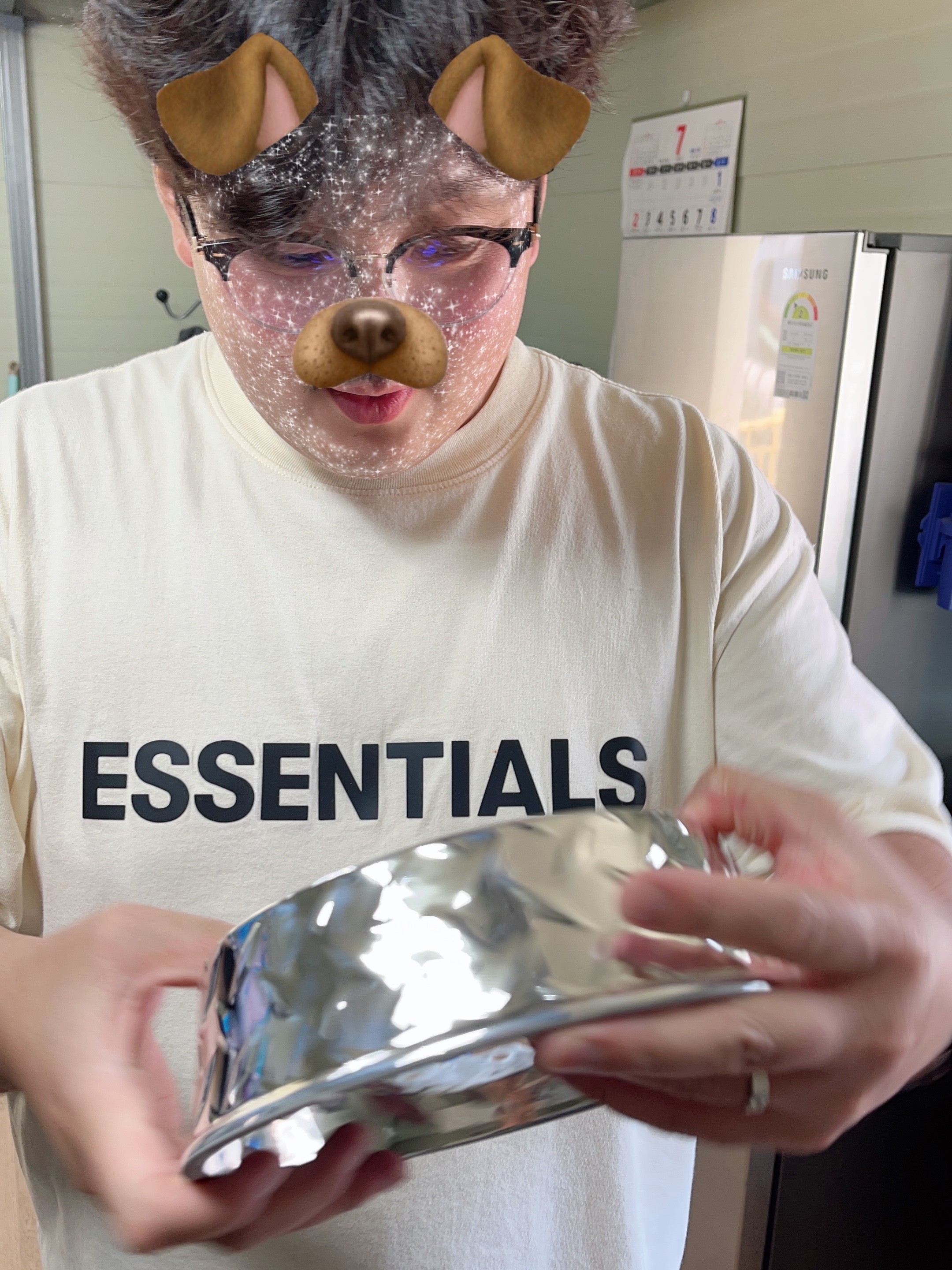 Supreme Diamond Plate Dog Bowl Silver - 23SS 착용 스타일 - 1