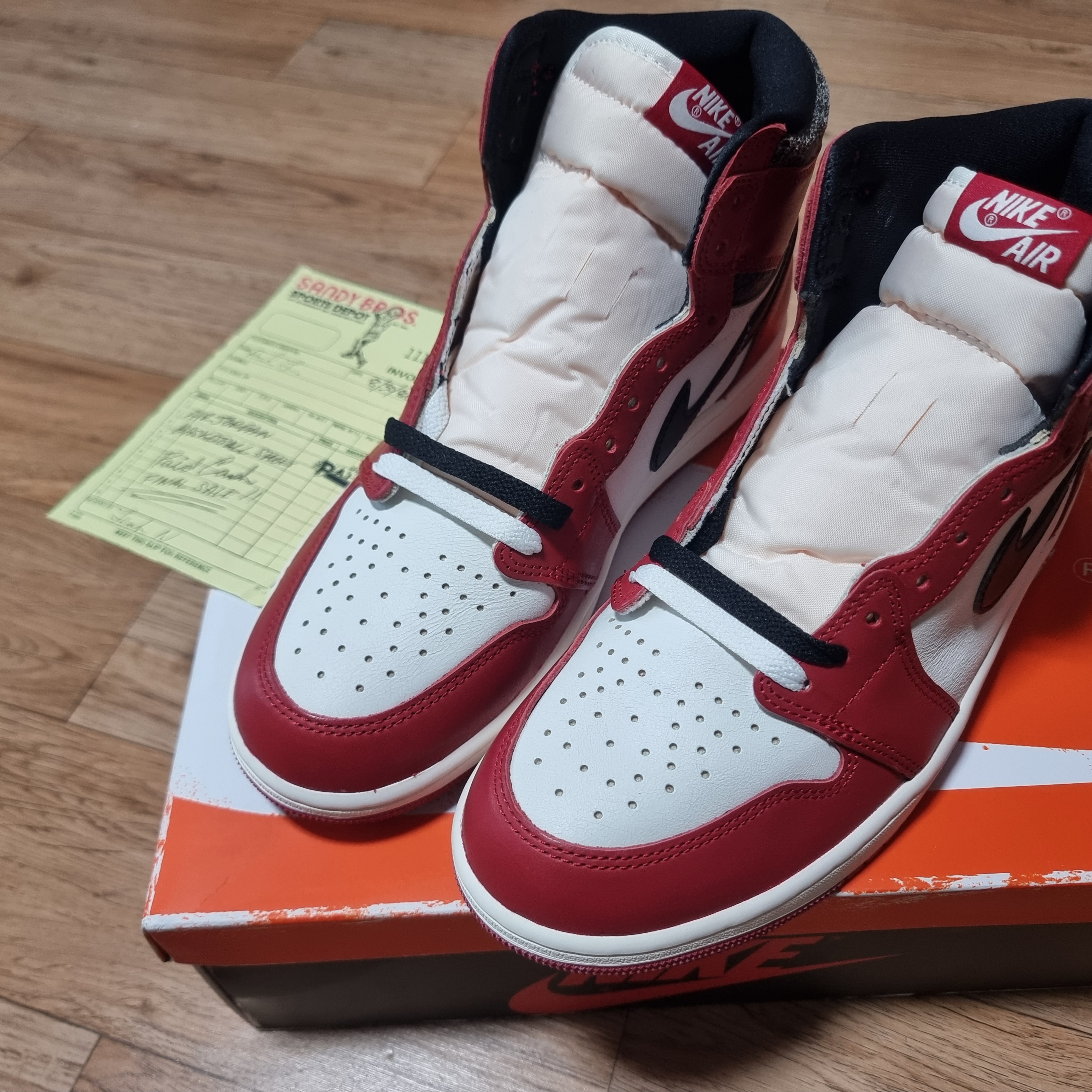 Jordan 1 Retro High OG Chicago 2022 착용 스타일 - 2