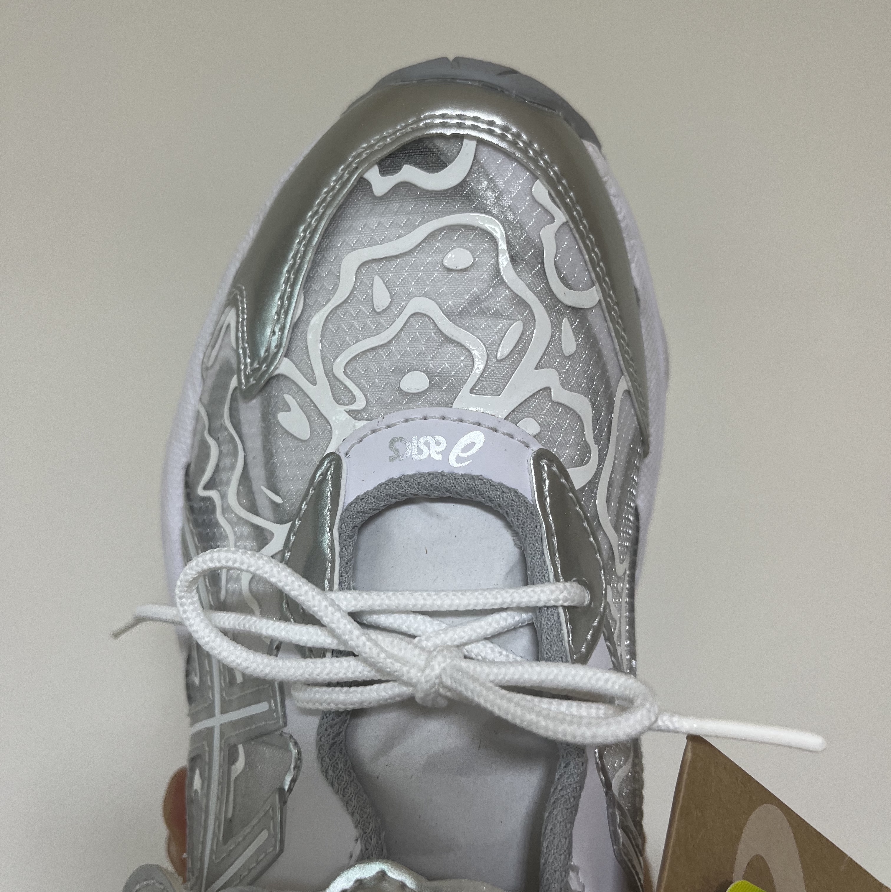 Asics x Cecilie Bahnsen GT-2160 White 착용 스타일 - 4
