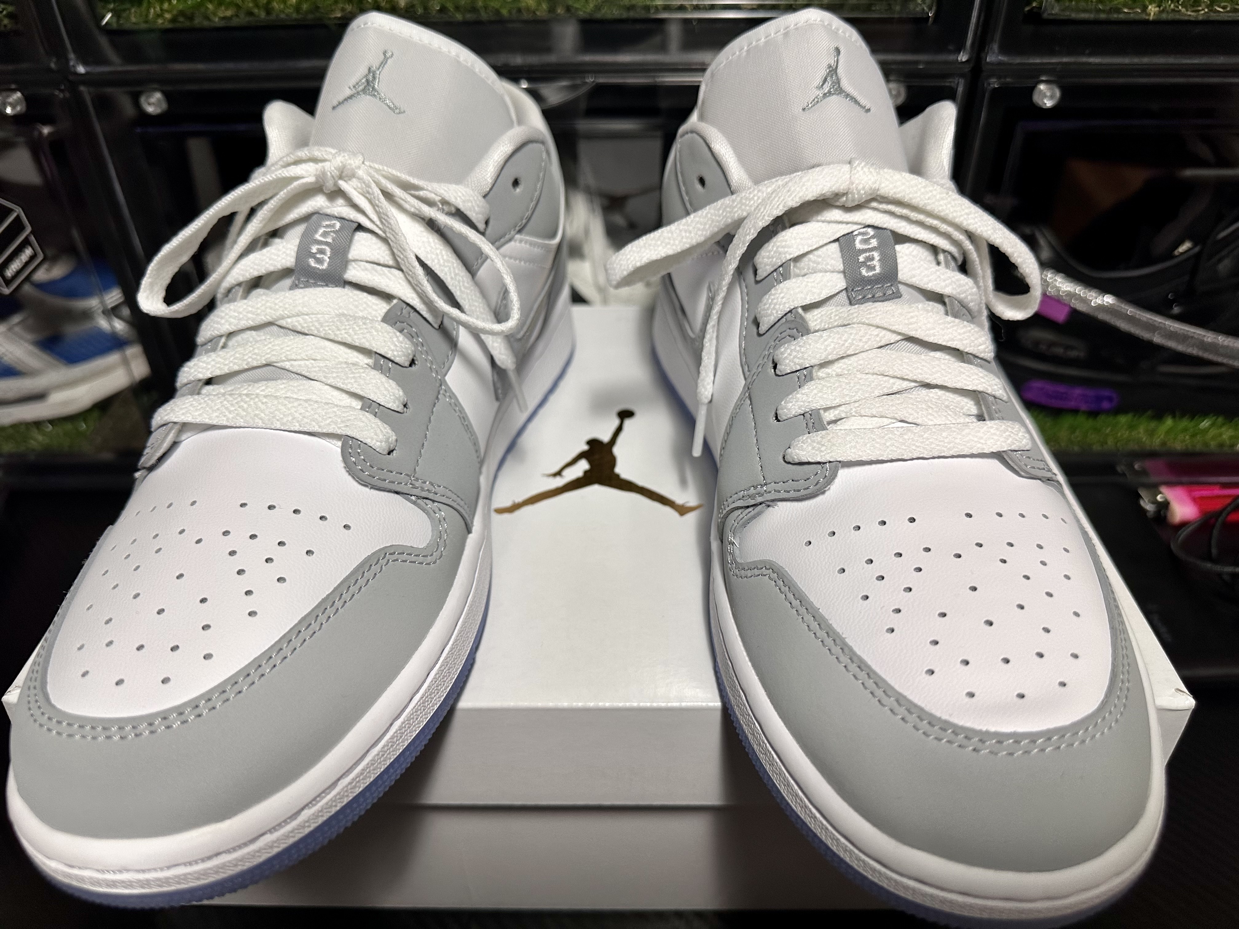 (W) Jordan 1 Low White Wolf Grey 착용 스타일 - 3
