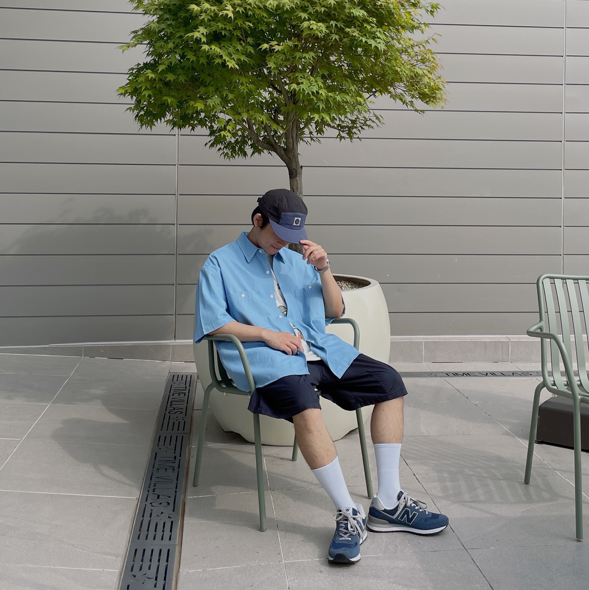 New Balance 574 Navy - D Standard 착용 스타일 - 5