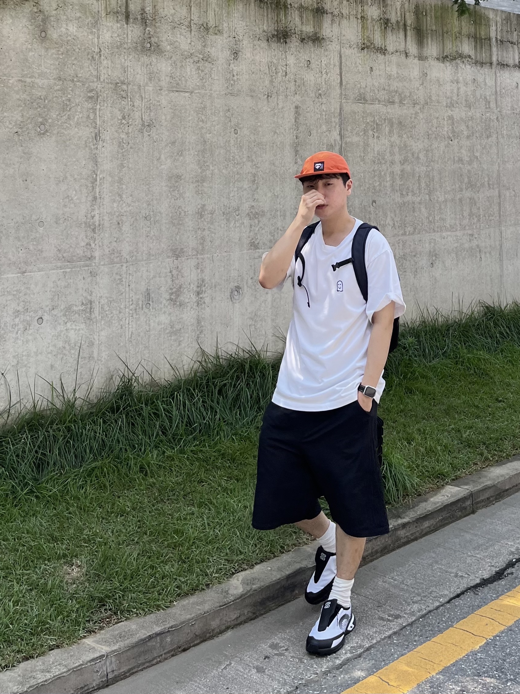 Salomon x Comme des Garcons Homme Plus SR901E White Black 착용 스타일