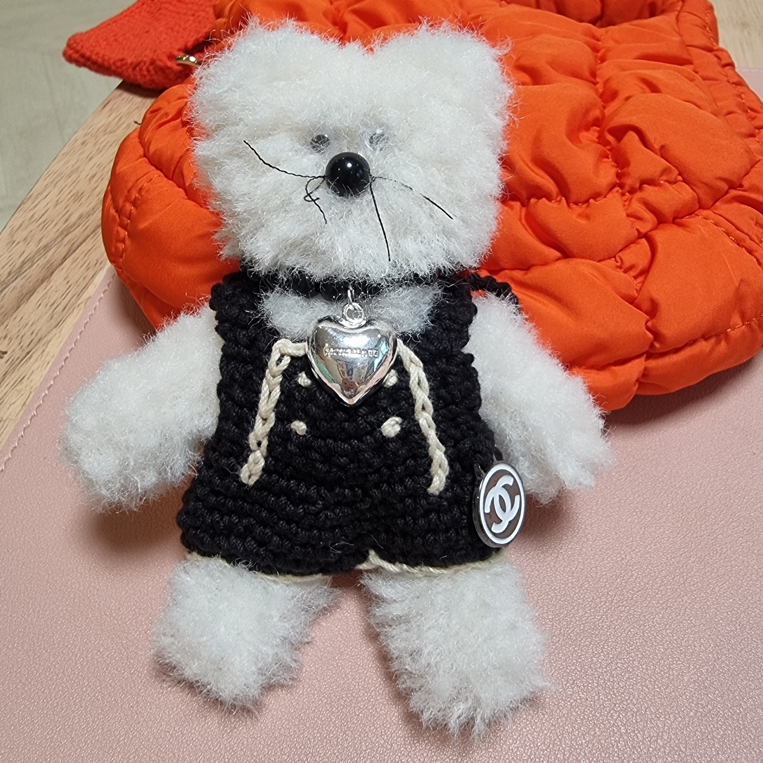 [KREAM 단독] Monamhee Creami Keyring Cream 착용 스타일 - 2