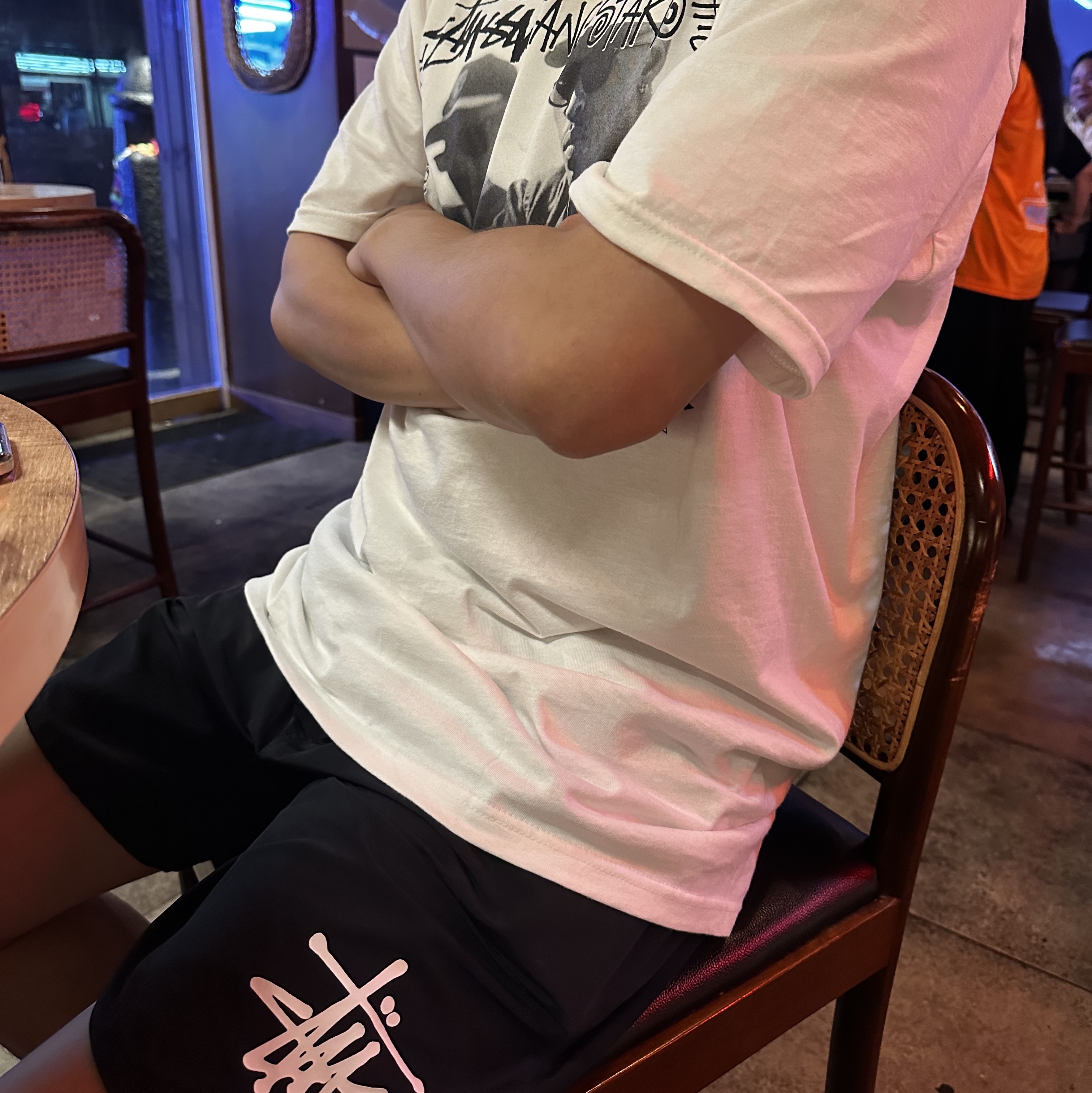 Stussy Big Basic Water Shorts Black, Stussy x Gang Starr Take It Personal T-Shirt White 착용 스타일