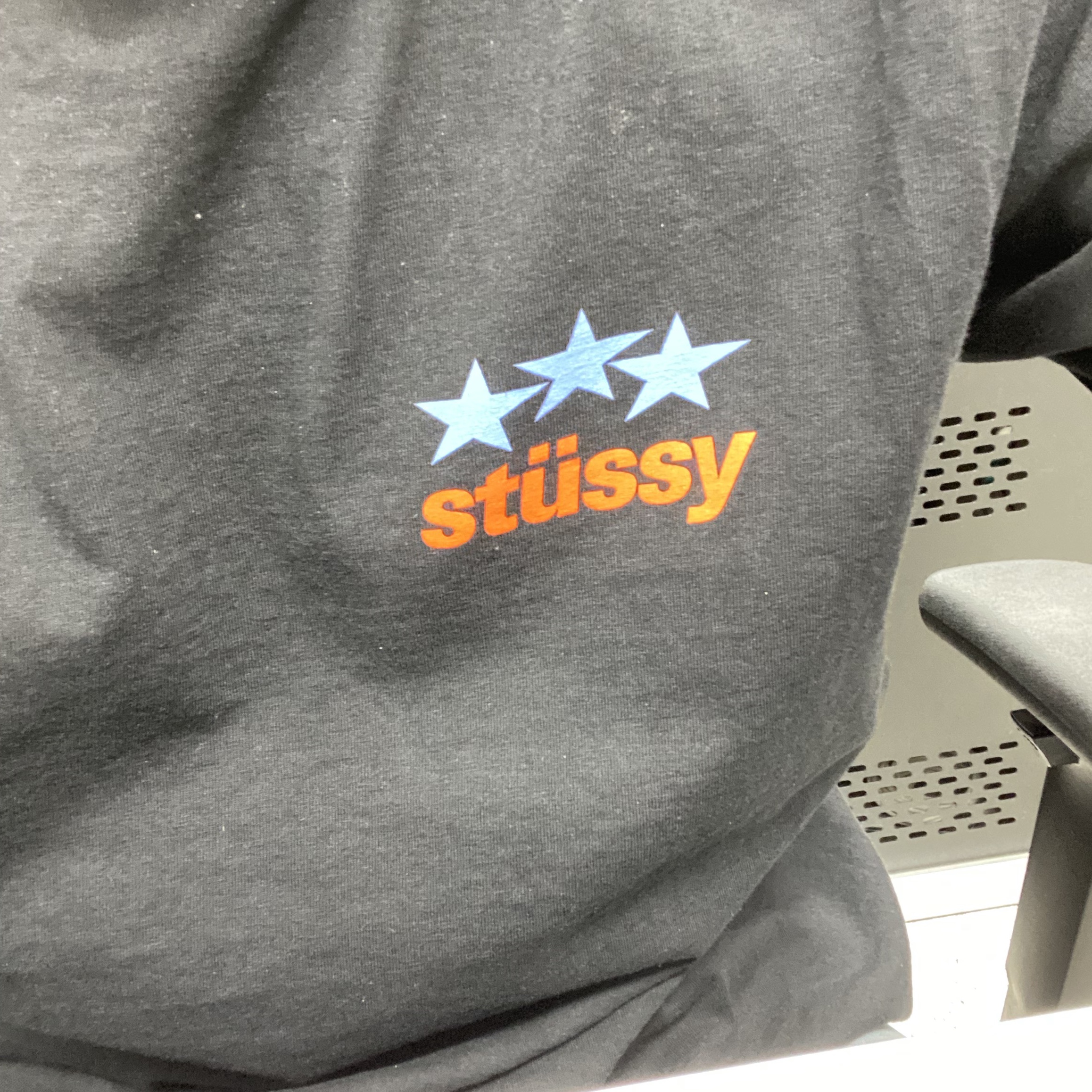 Stussy Designs USA T-Shirt Black 착용 스타일