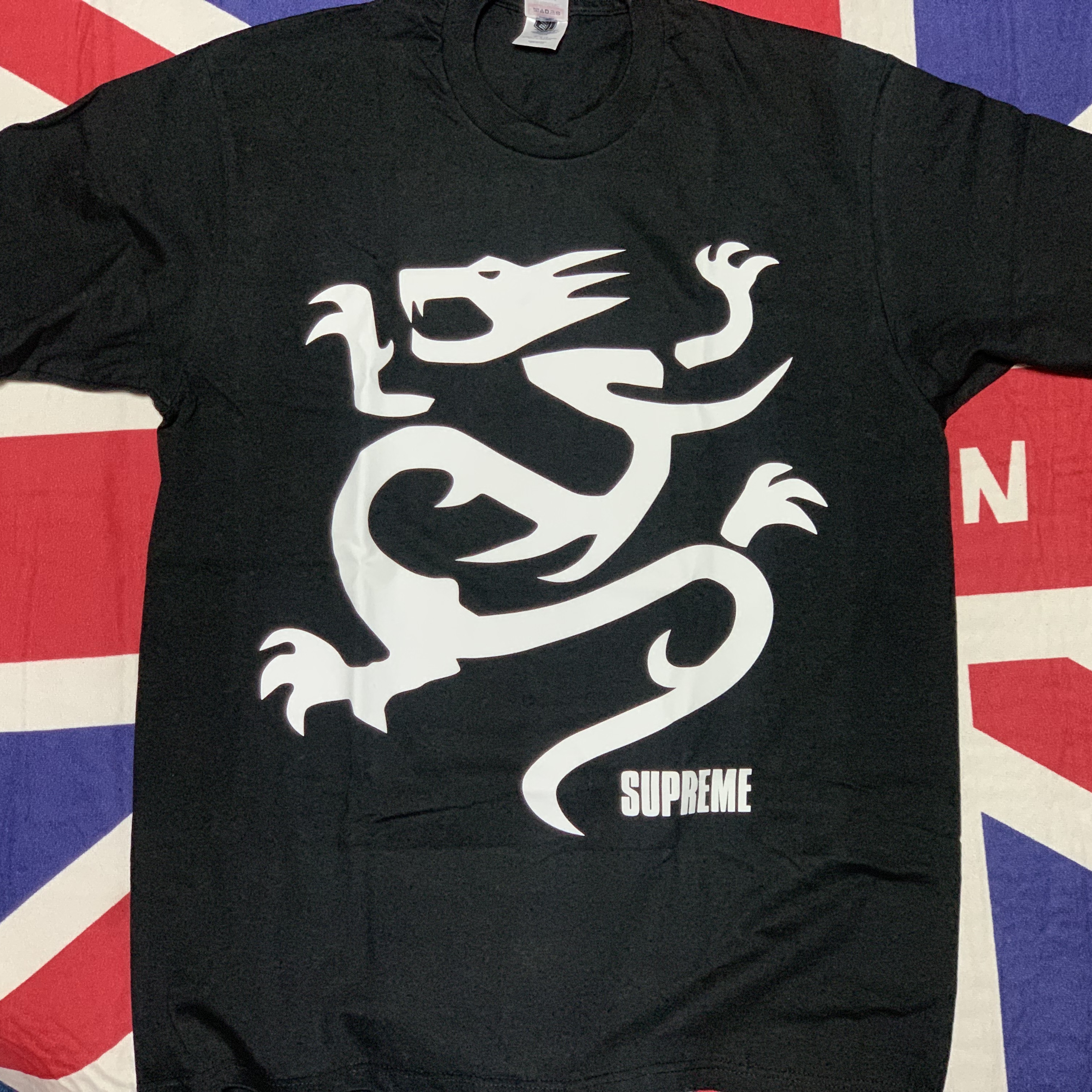 Supreme Mobb Deep Dragon T-Shirt Black - 23SS 착용 스타일 - 1