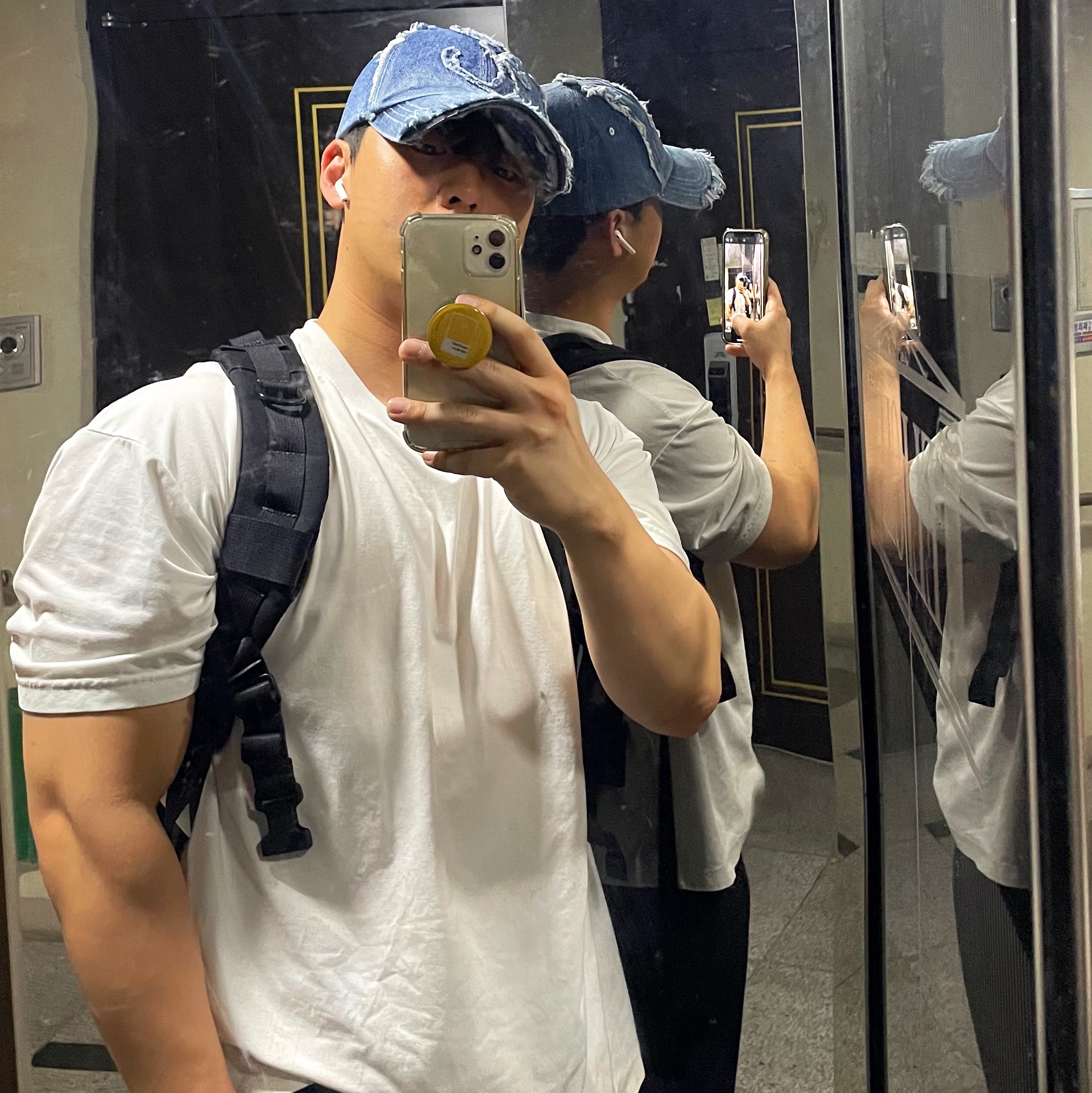 [KREAM 단독] Etce Damaged Denim Cap Blue 착용 스타일
