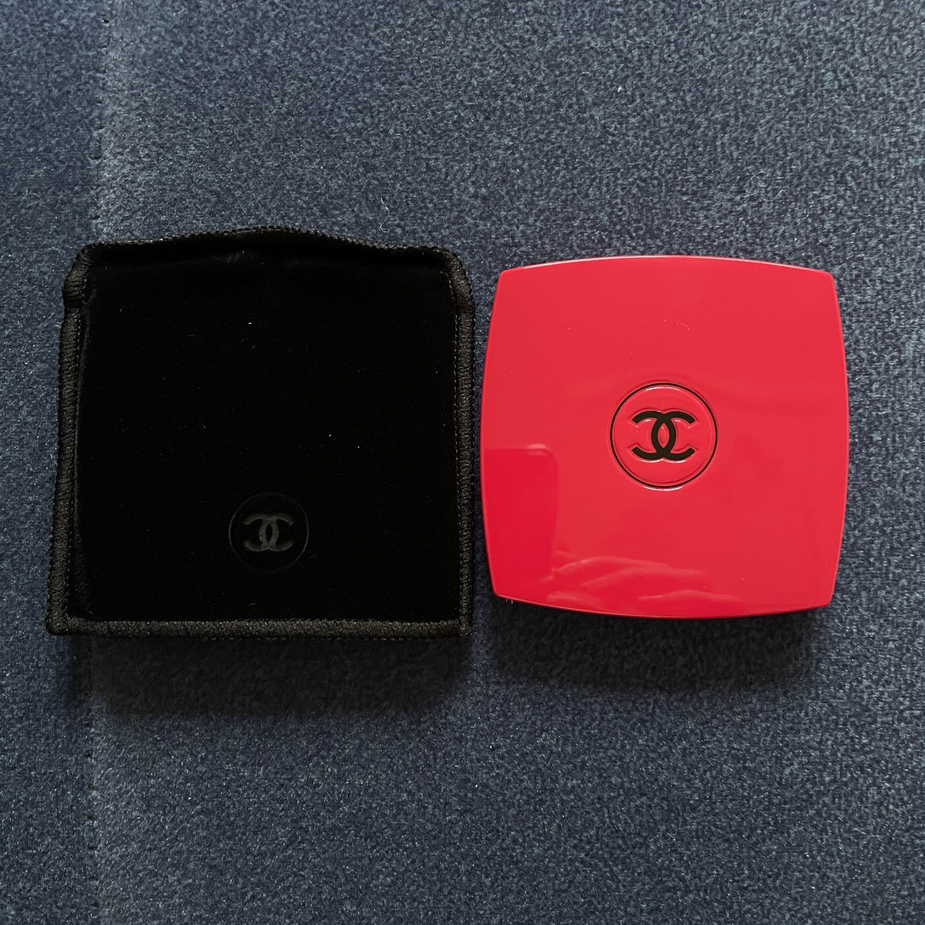 Chanel Codes Couleur Limited Edition Miroir Double Facettes 143 Diva 착용 스타일