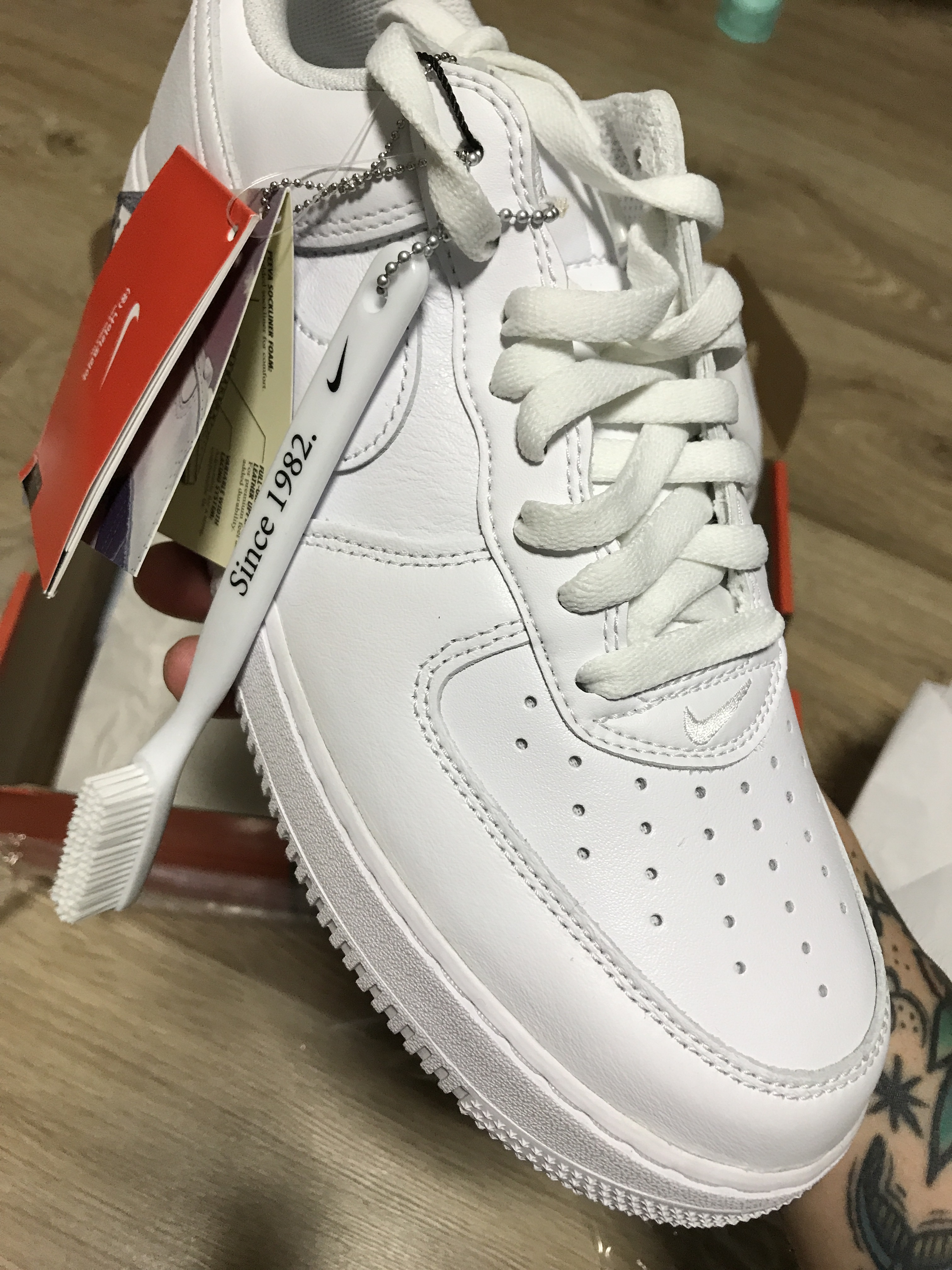 Nike Air Force 1 Low Retro Color of the Month White 착용 스타일