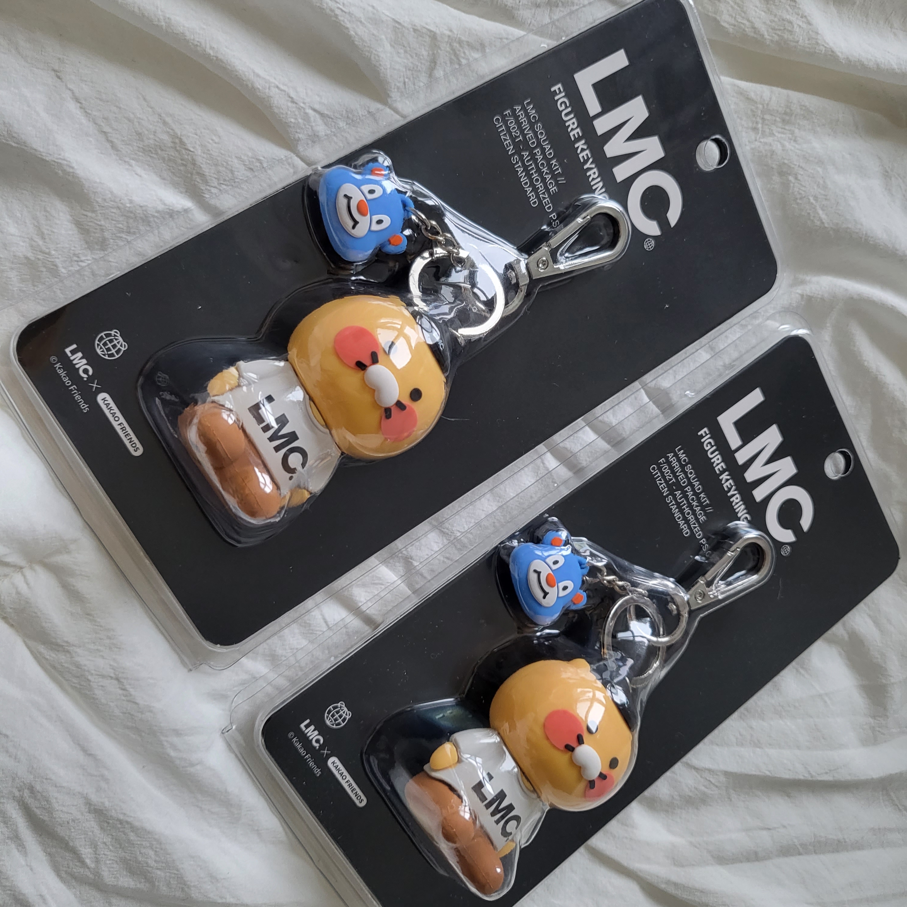 Kakao x LMC Choonsik Figure Keyring 착용 스타일