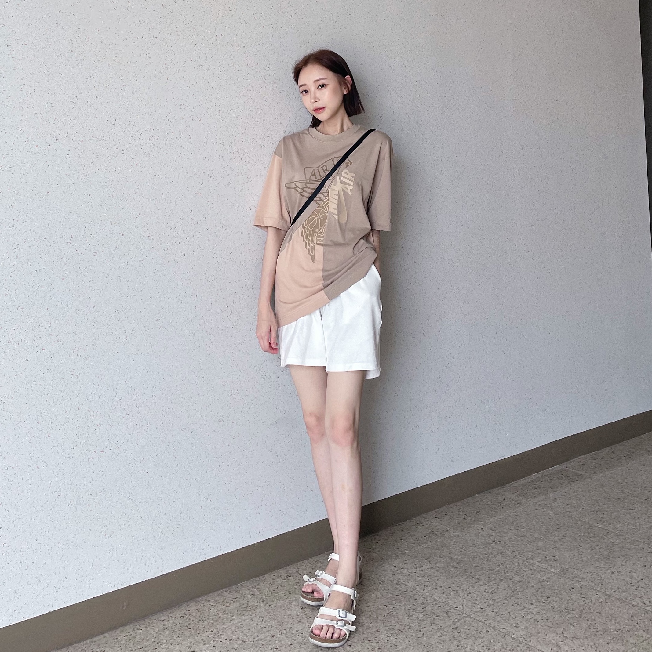 Jordan x Travis Scott S/S Top - Asia, Jordan x Travis Scott S/S Top - US/EU 착용 스타일 - 1