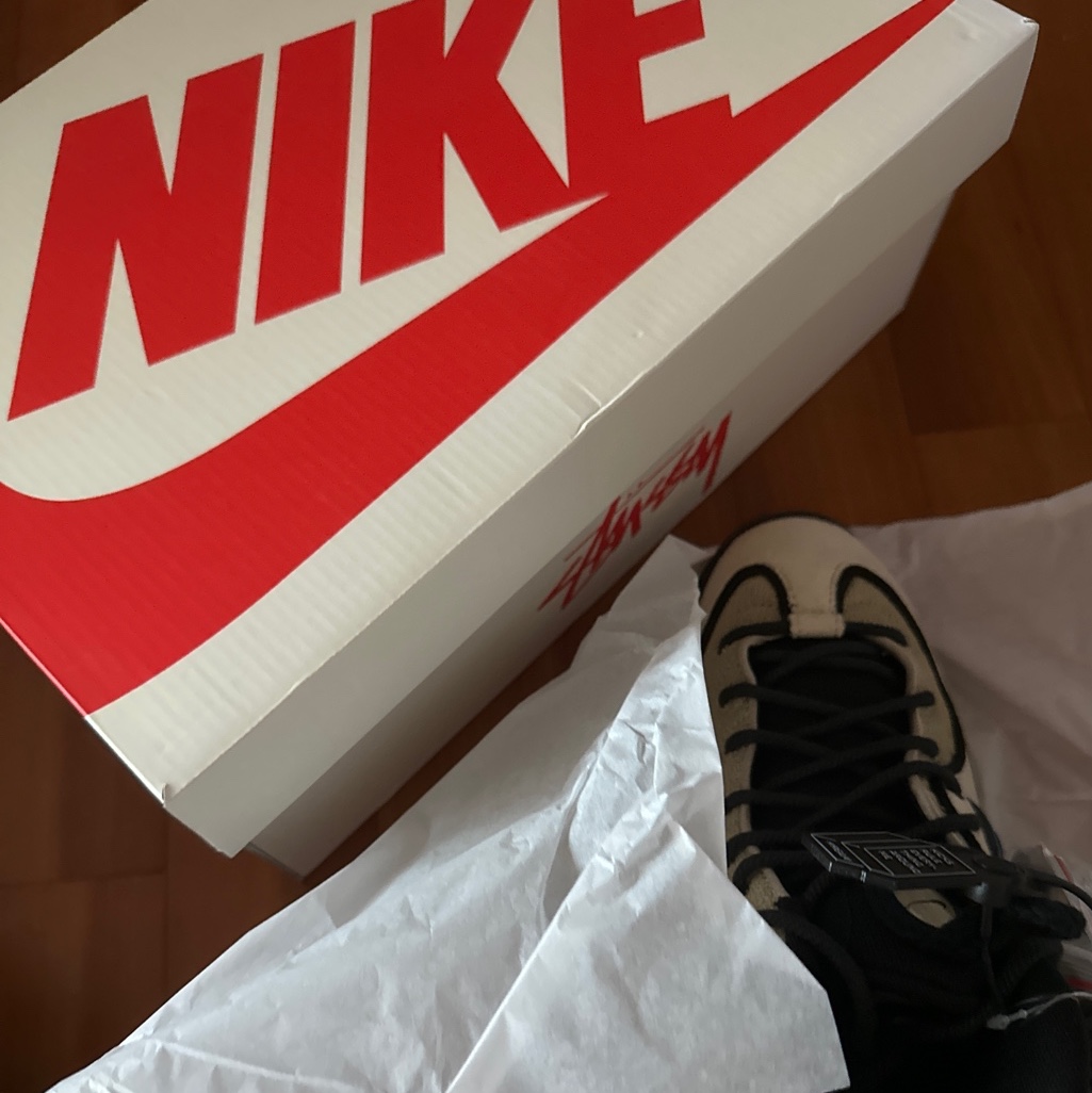 Nike x Stussy Air Penny II Rattan and Limestone 착용 스타일 - 2