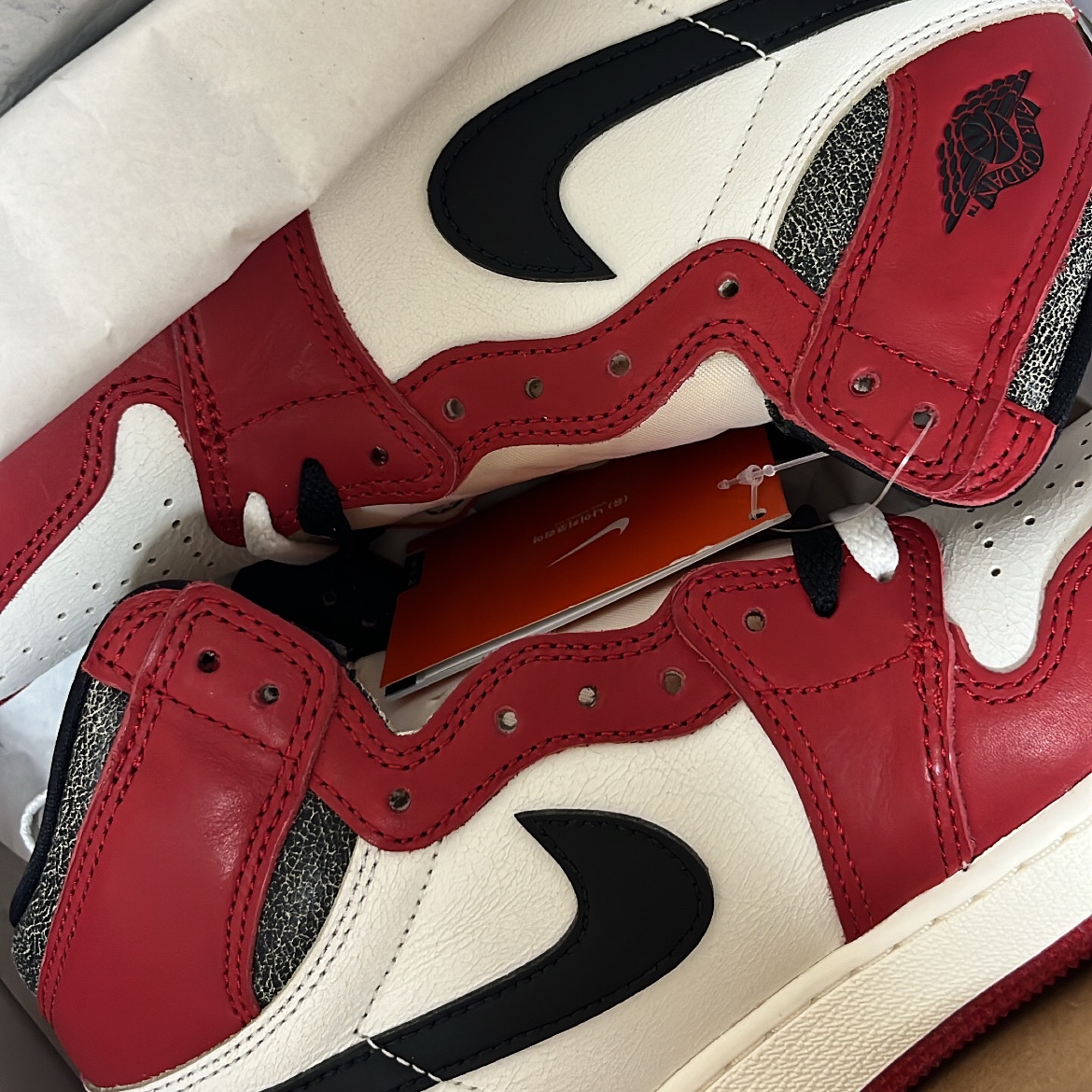 (GS) Jordan 1 Retro High OG Chicago 2022, Jordan 1 Retro High OG Chicago 2022 착용 스타일