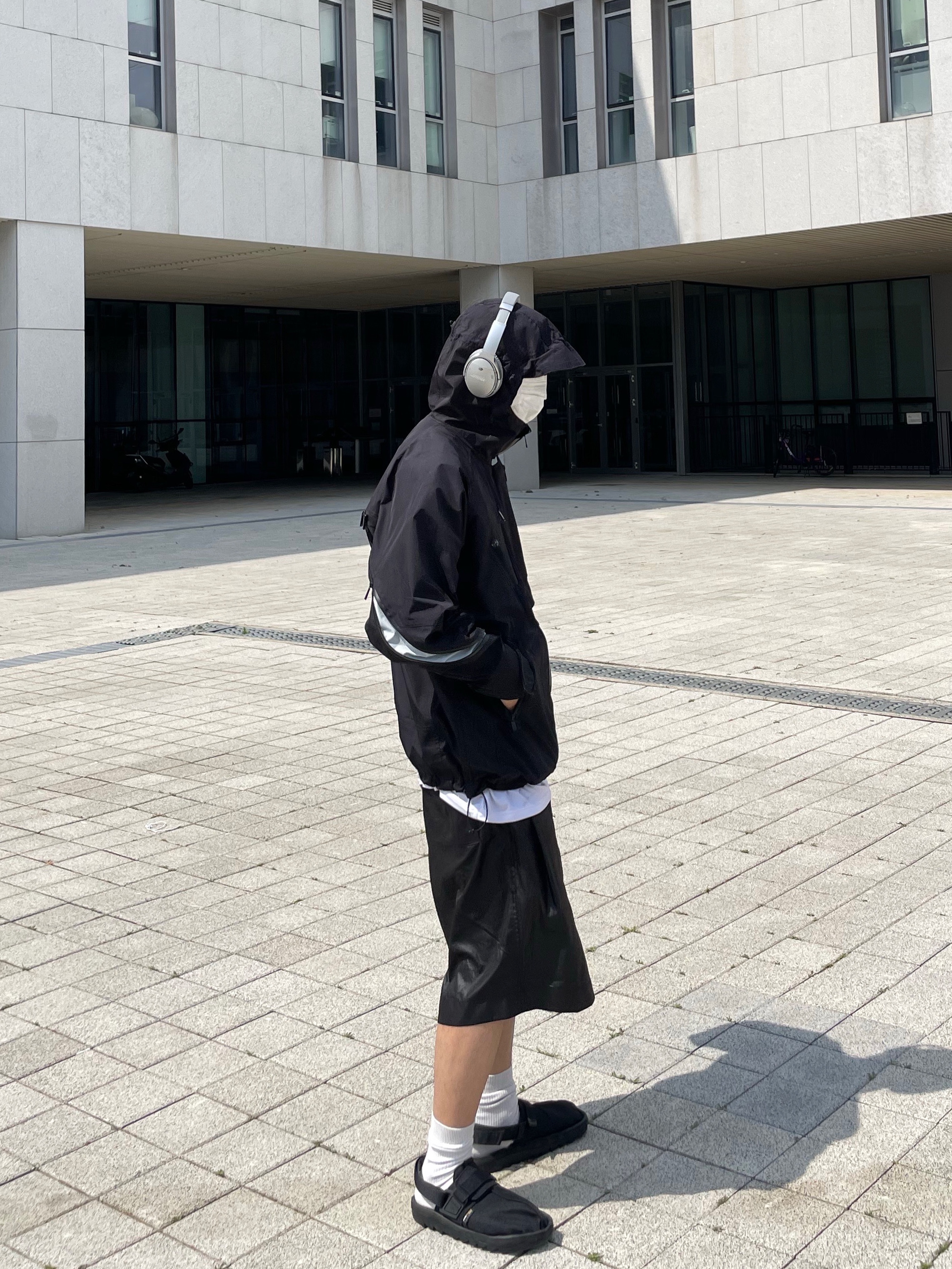 Undermycar Caudal Multi Zip Light Blouson Sargasso Sea - 21SS, Reebok Beatnik Triple Black 착용 스타일 - 3
