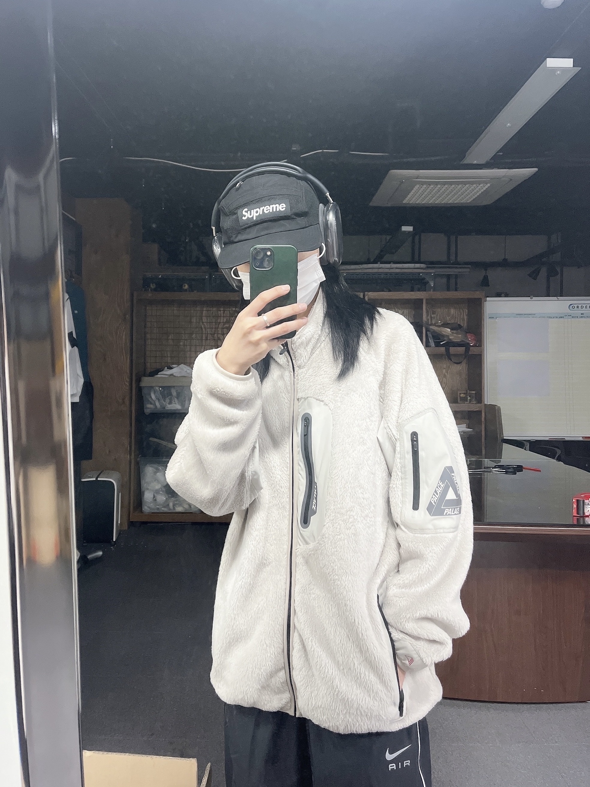 Palace Running Cap Black - 21FW, Palace Polartec High Loft Track Jacket Grey - 21FW 착용 스타일
