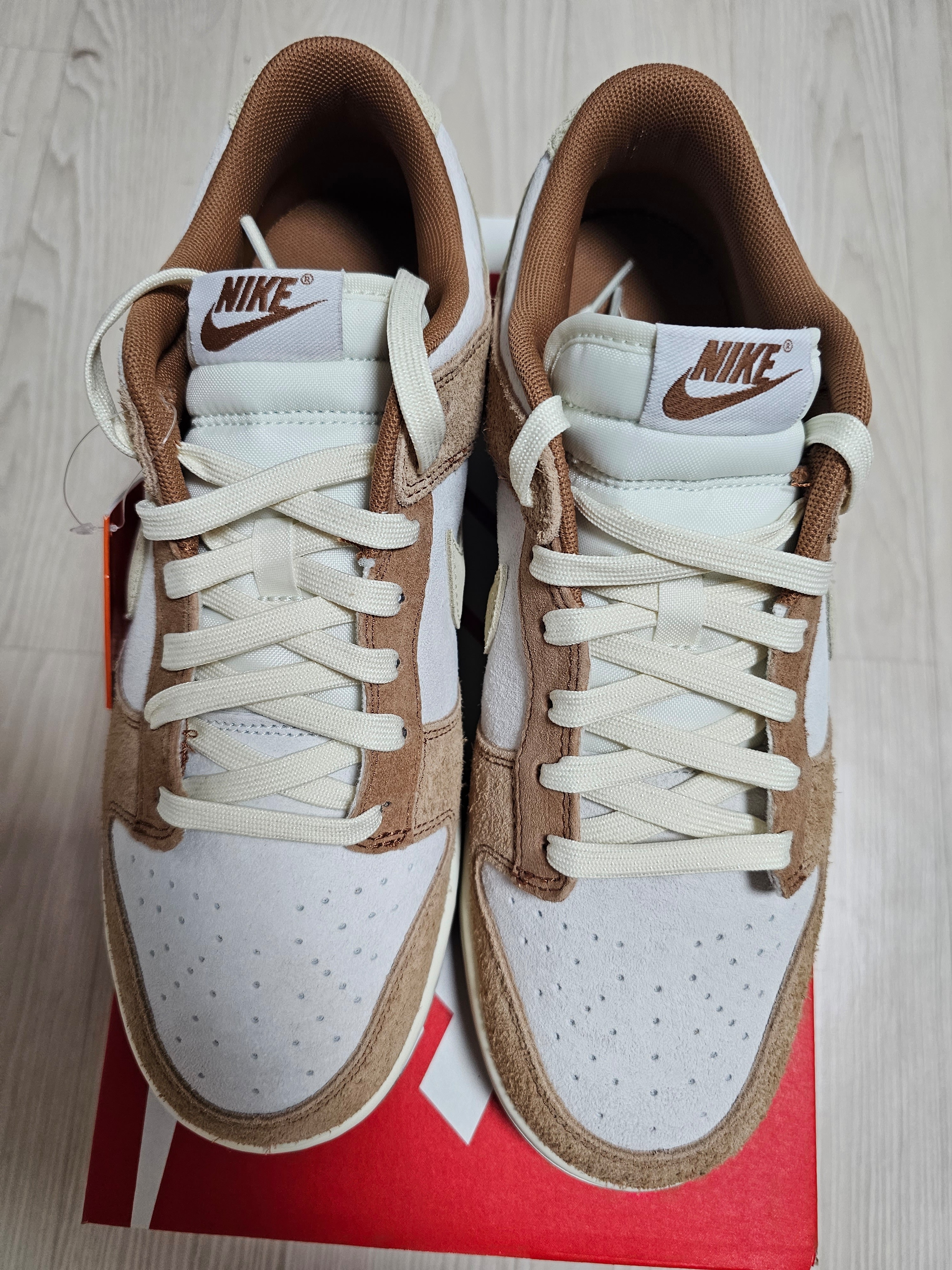 Nike Dunk Low Pro Premium Medium Curry 착용 스타일 - 3