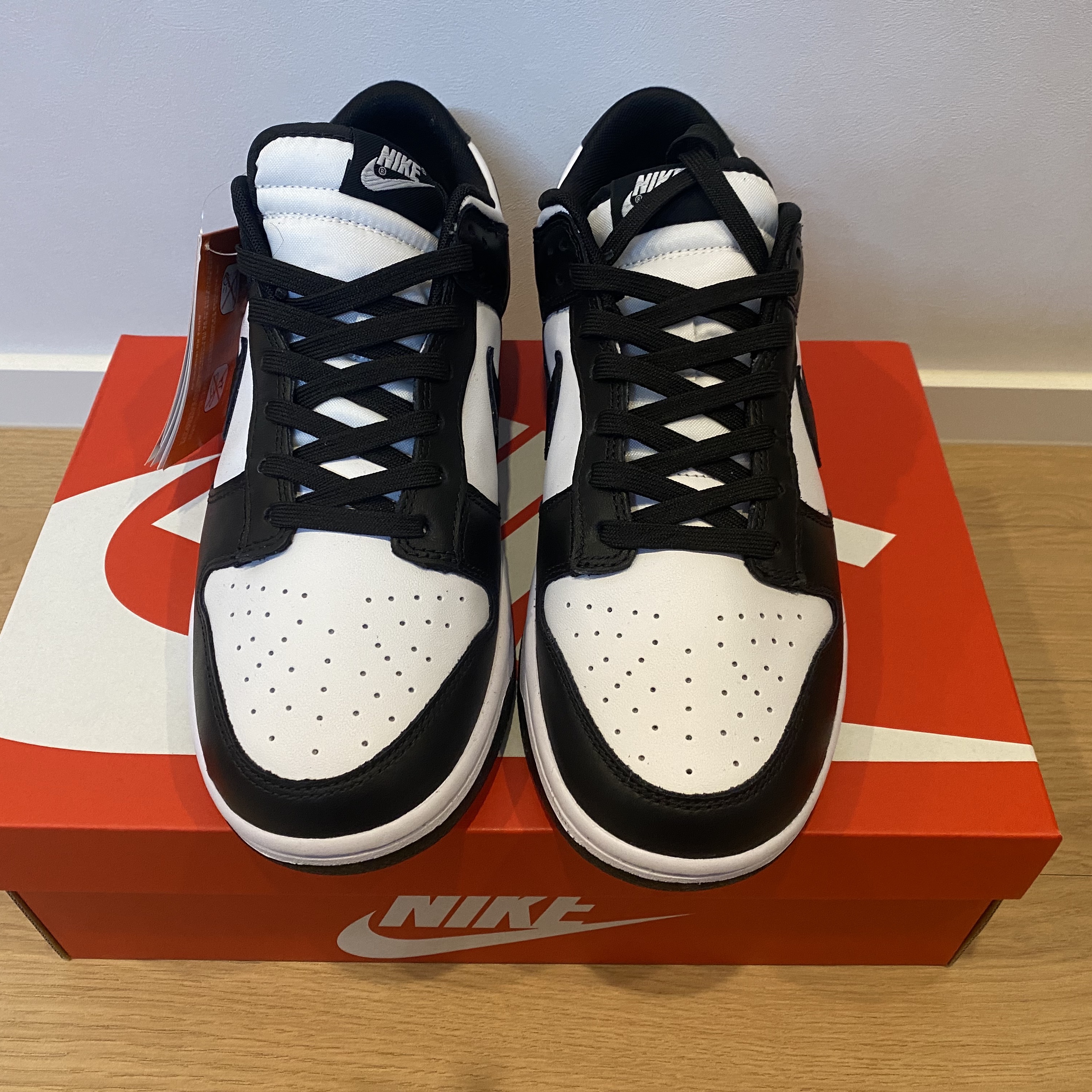Nike Dunk Low Retro Black 착용 스타일 - 1