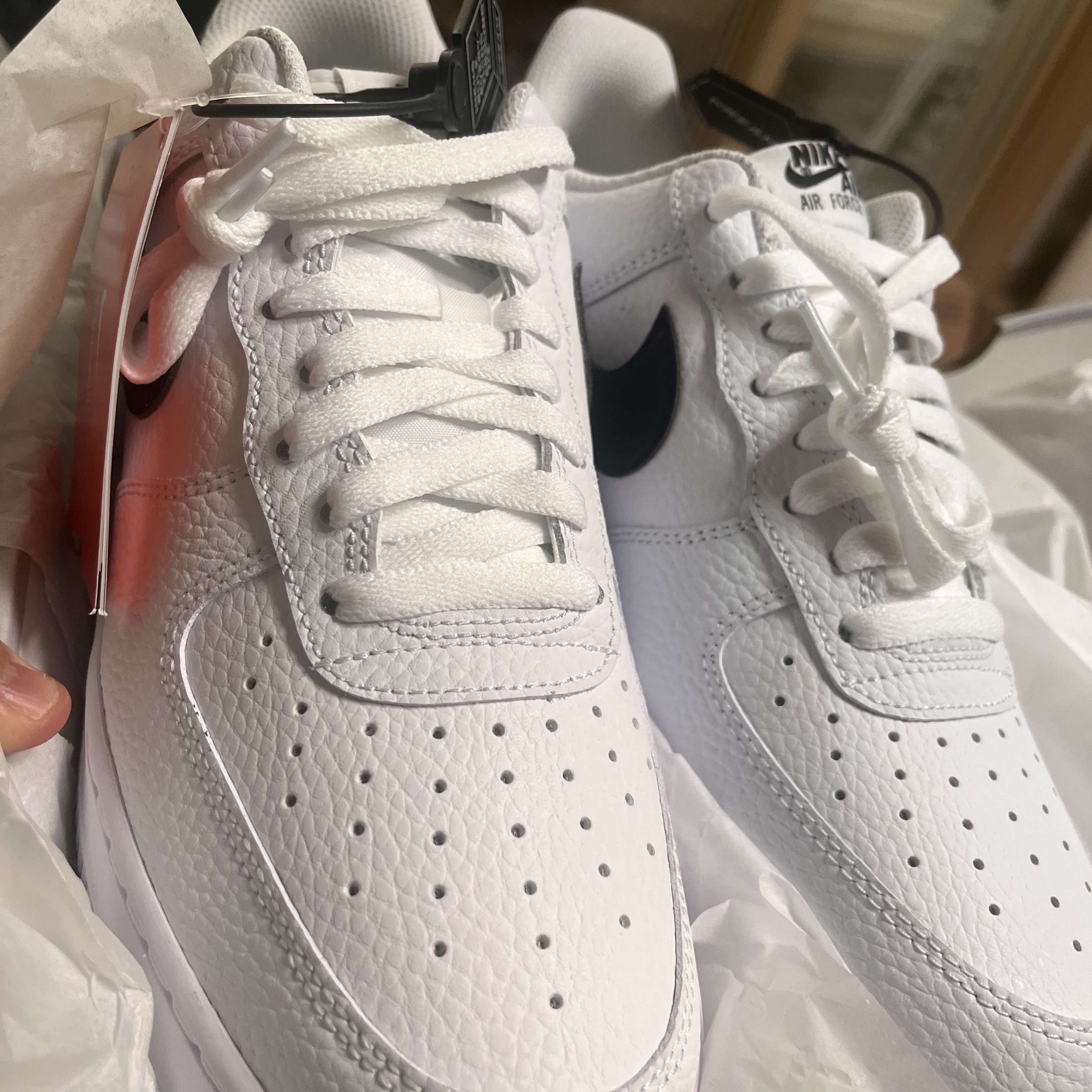 Nike Air Force 1 '07 White Black 착용 스타일 - 1