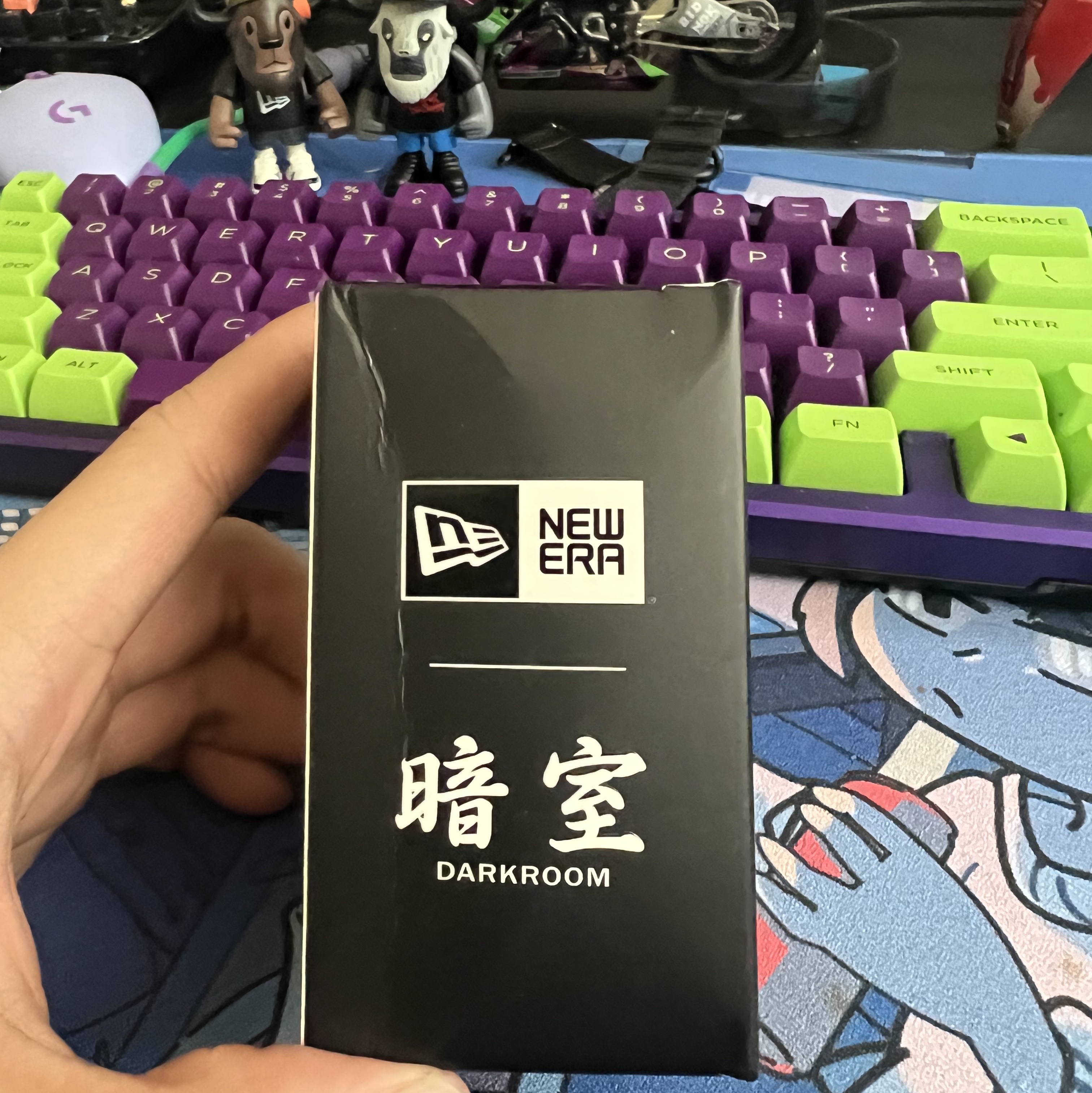 Darkr8m Studio x New Era FFALO Figure Black 착용 스타일 - 1