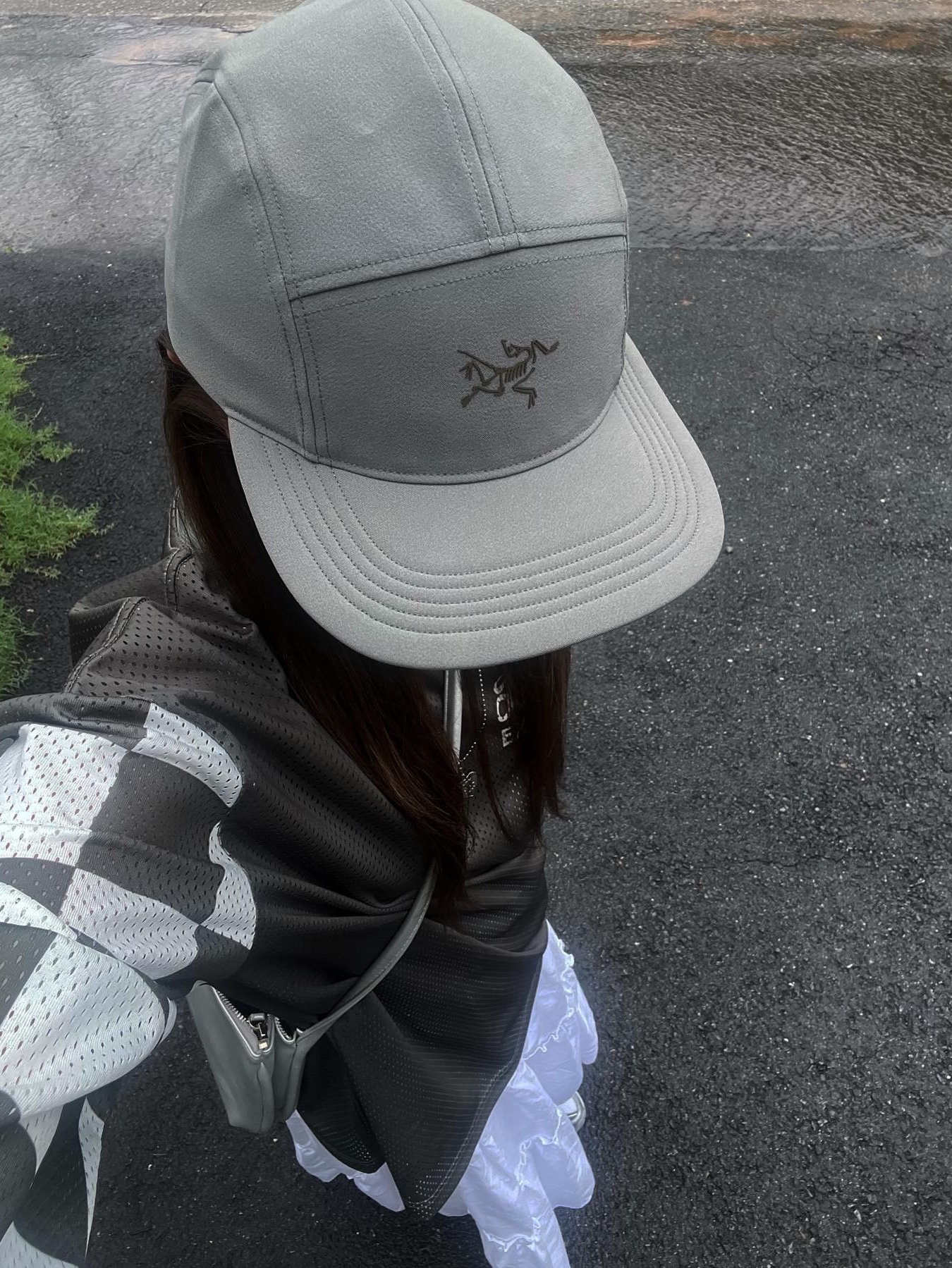 Arc'teryx Calidum 5 Panel Cap Forage, Human Made Five Heart Necklace Silver 착용 스타일