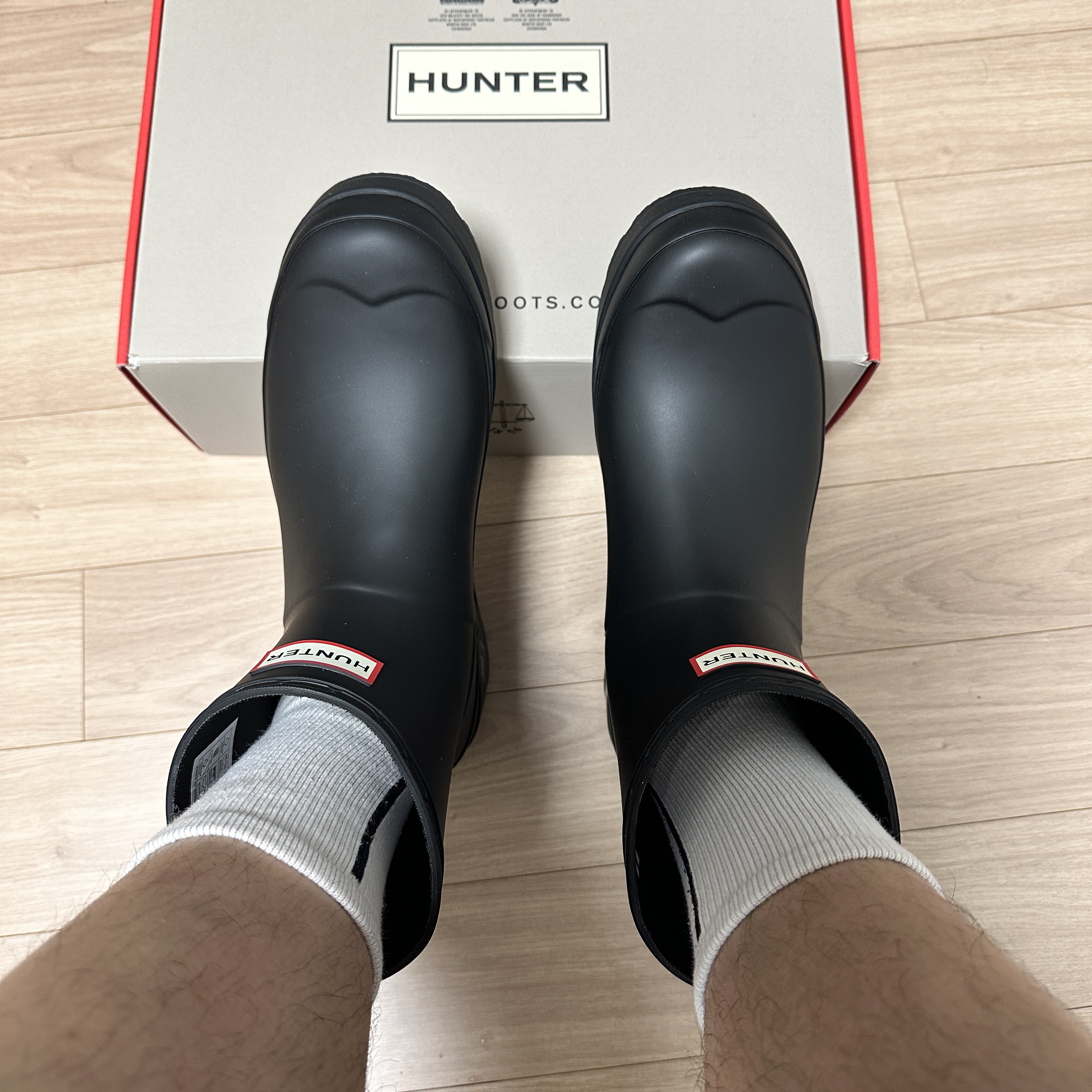 (W) Hunter Play Short Rain Boots Black 착용 스타일