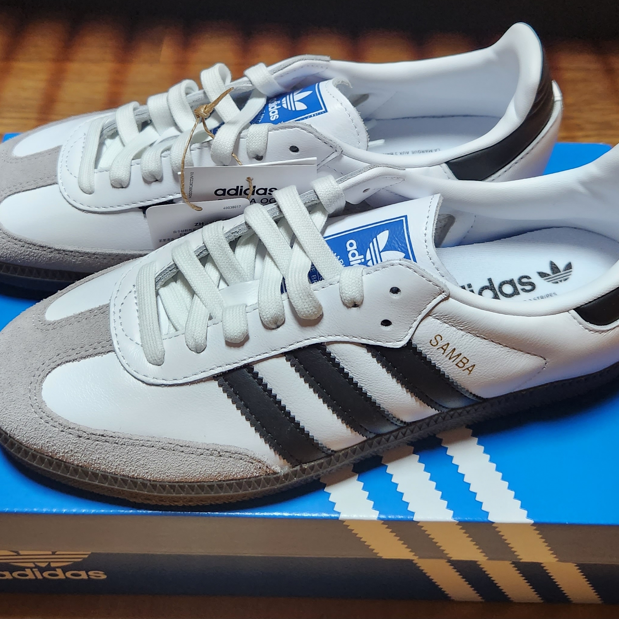 Adidas Samba OG Cloud White 착용 스타일 - 2