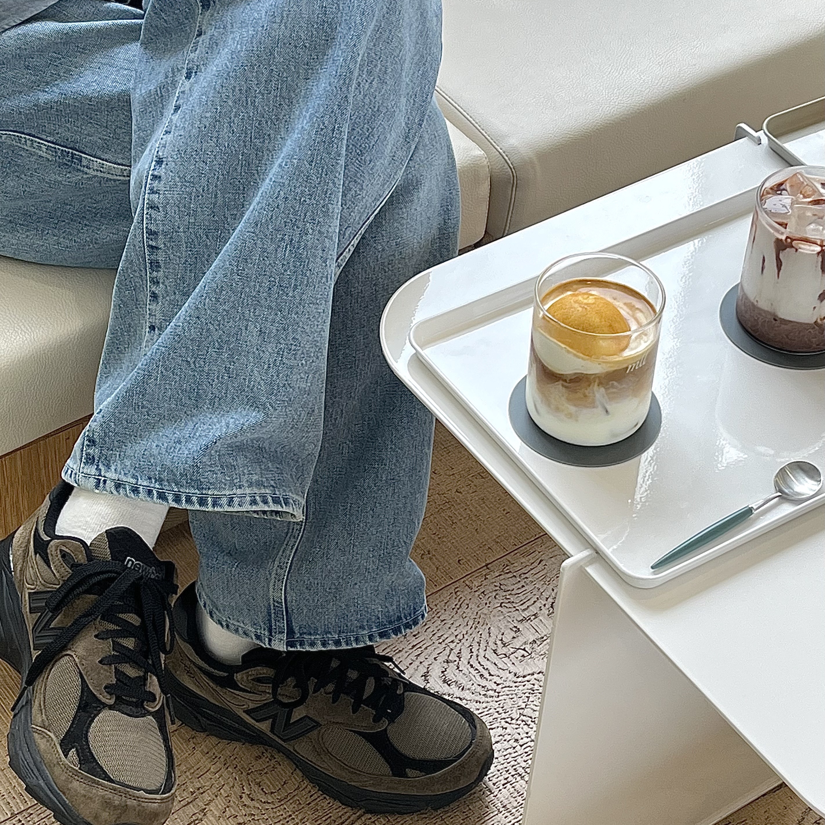 New Balance x JJJJound 990v3 Brown Black 착용 스타일