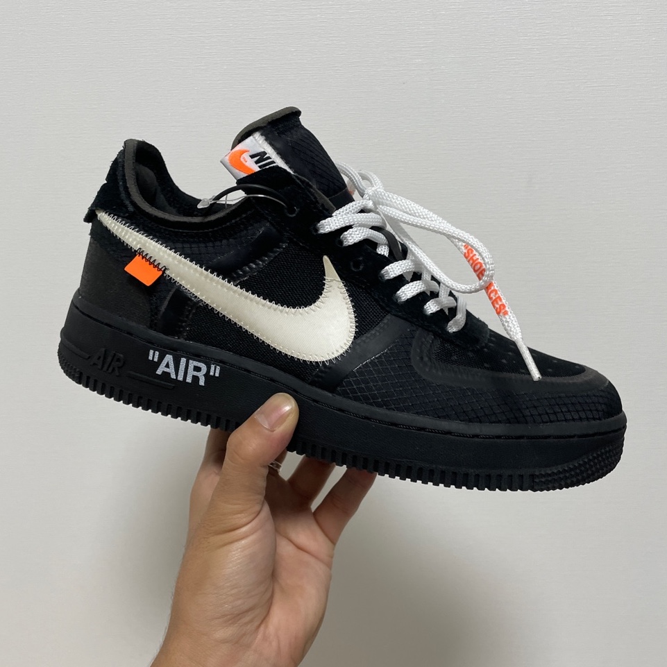 Nike x Off-White Air Force 1 Low Black White 착용 스타일 - 2