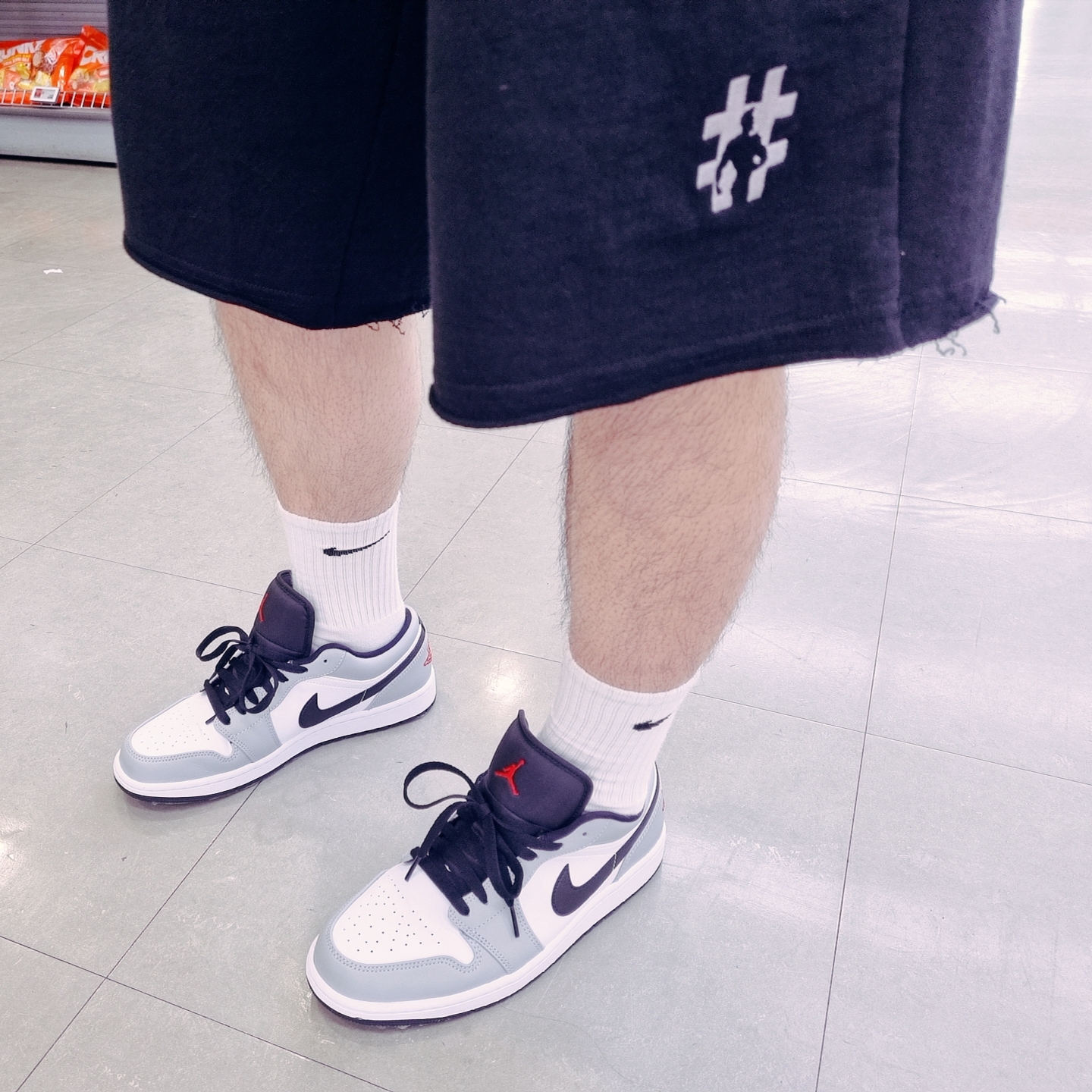 Jordan 1 Low Light Smoke Grey 착용 스타일