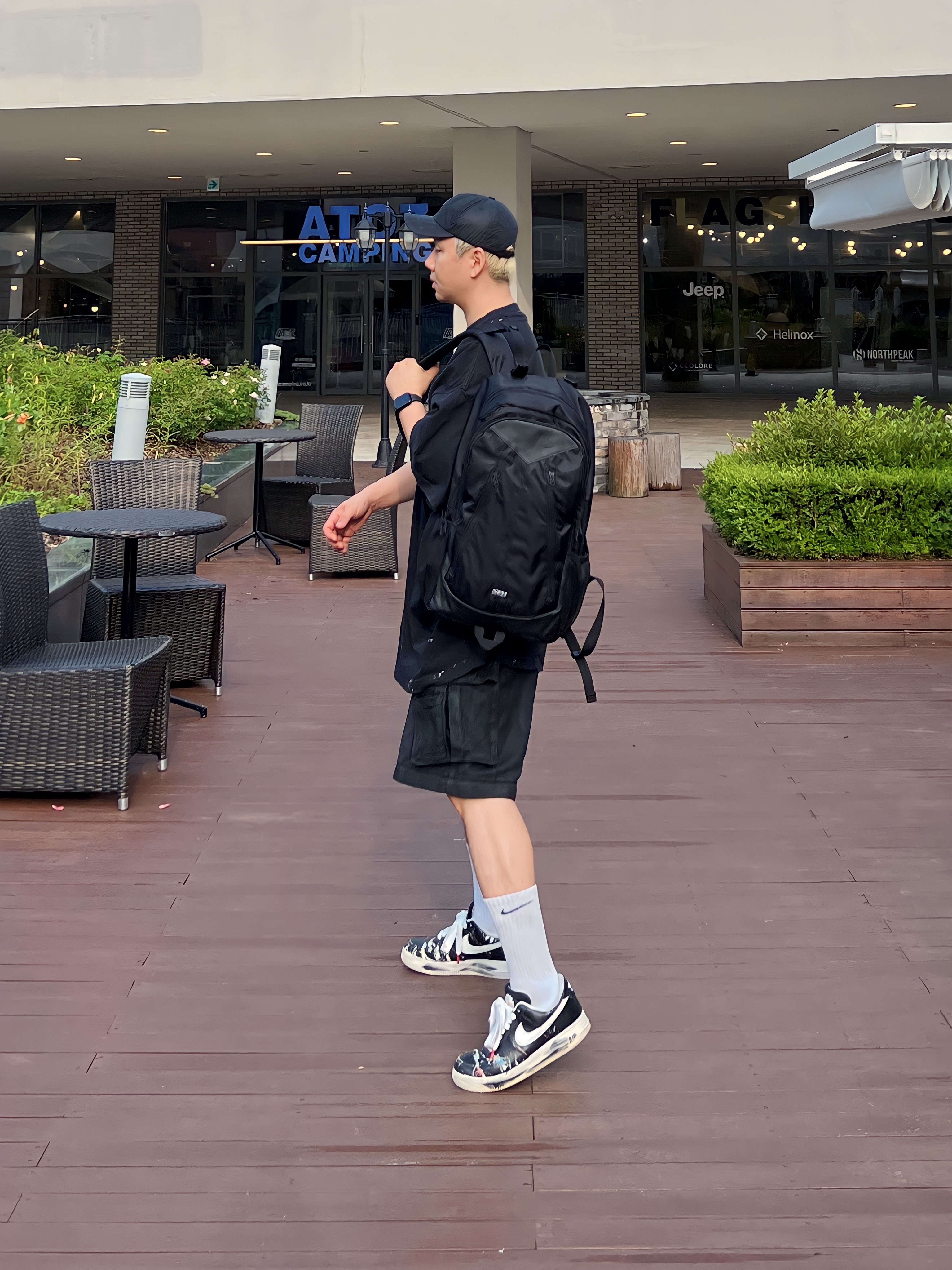 Nike x Peaceminusone Air Force 1 Low Para-Noise, Supreme x Stone Island Painted Camo Nylon 6-Panel Black - 20FW 착용 스타일 - 1