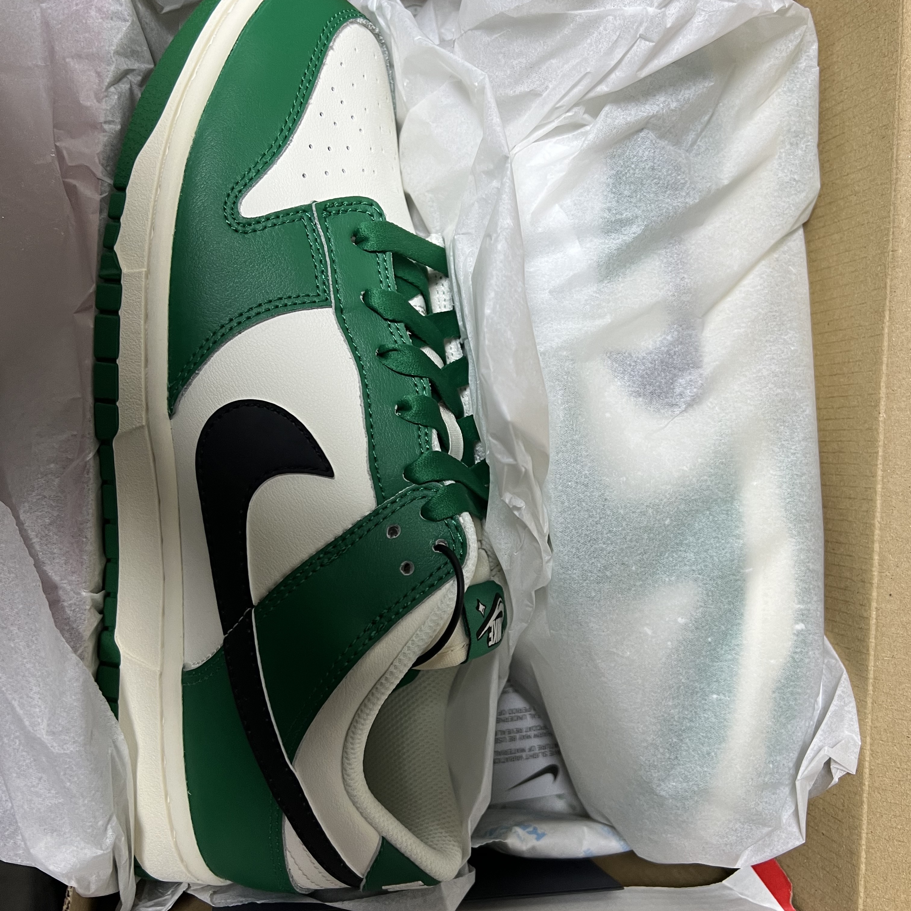 Nike Dunk Low Retro SE Jackpot Malachite 착용 스타일 - 1