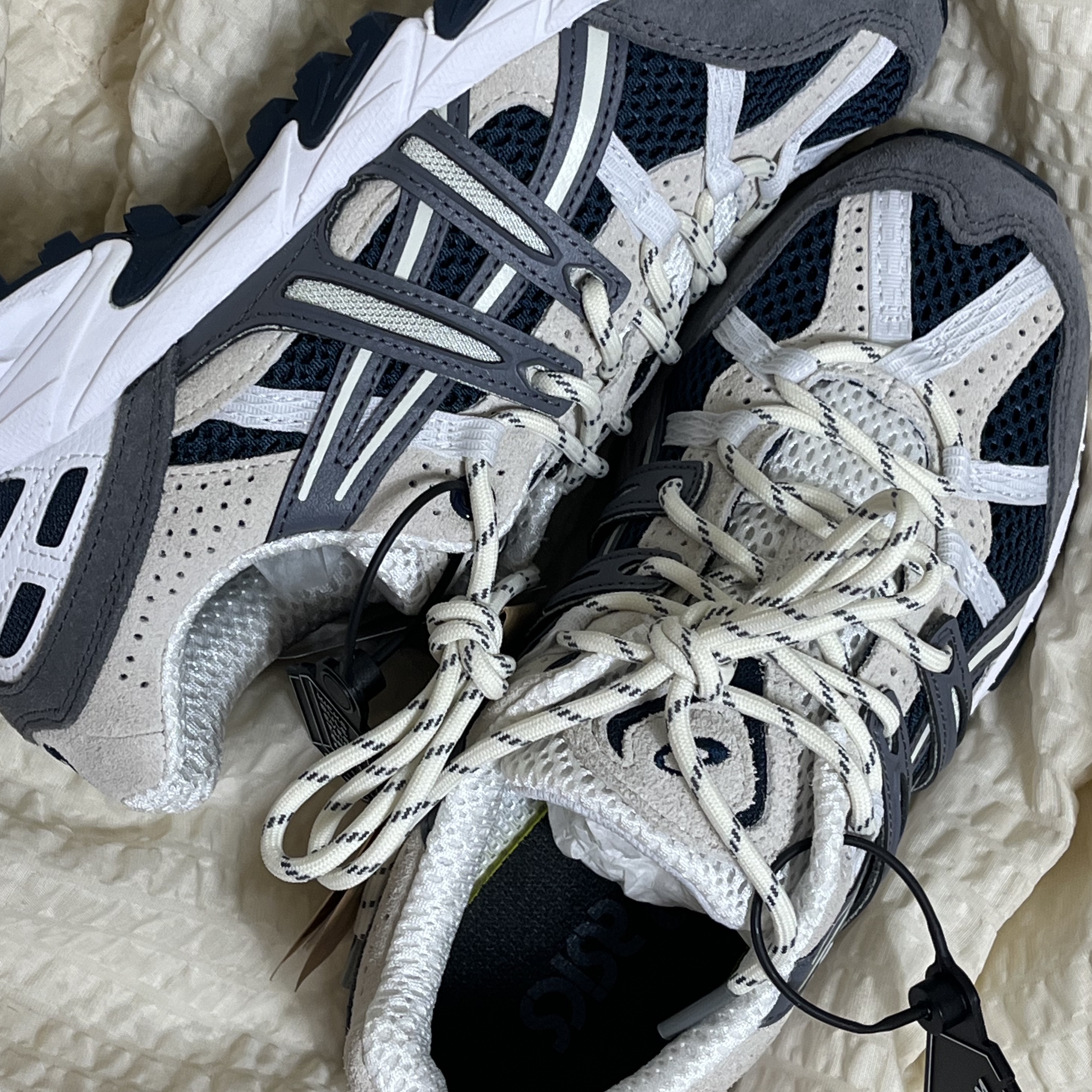 Asics Gel-Sonoma 15-50 French Blue 착용 스타일