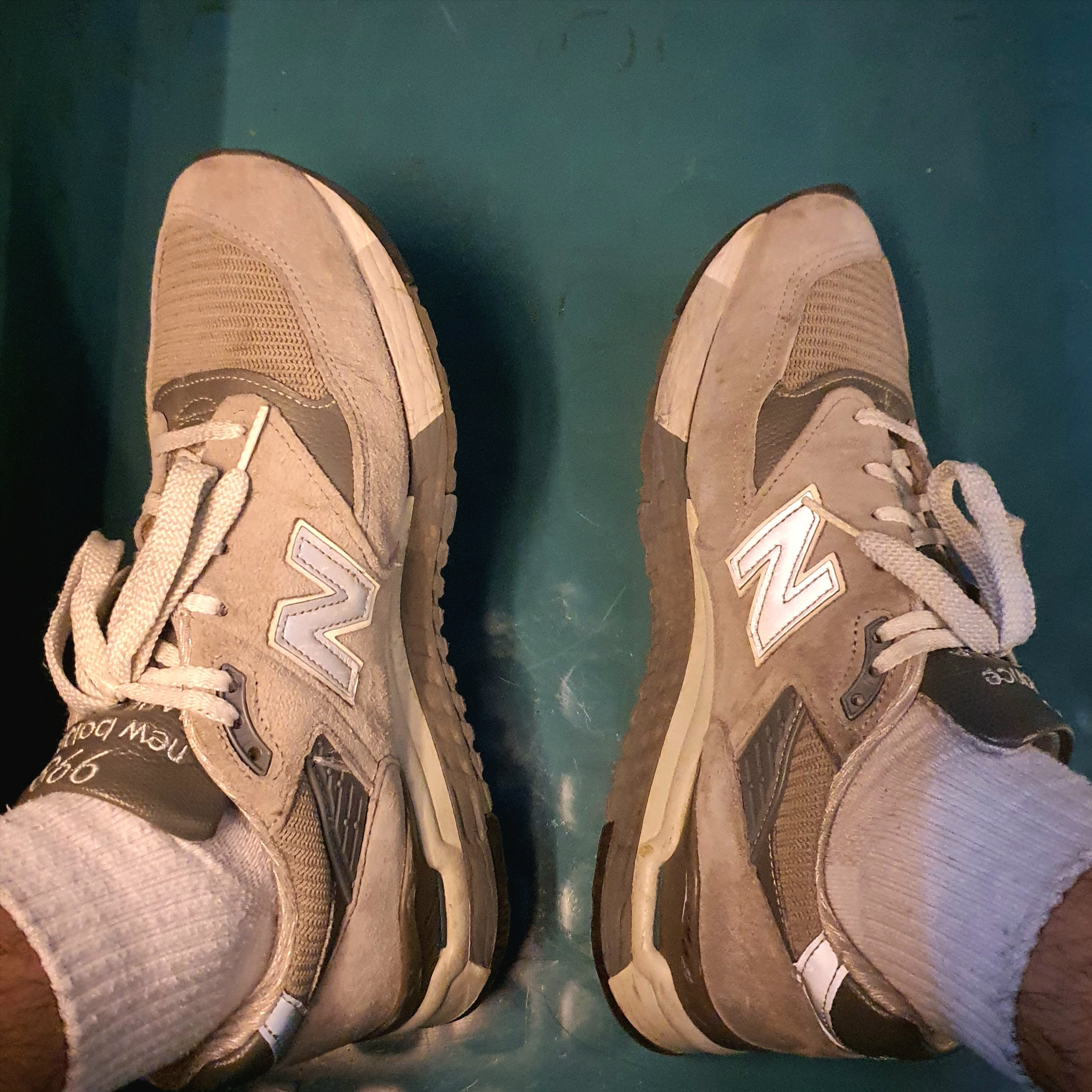 New Balance 998 Core Made in USA Grey Silver 착용 스타일