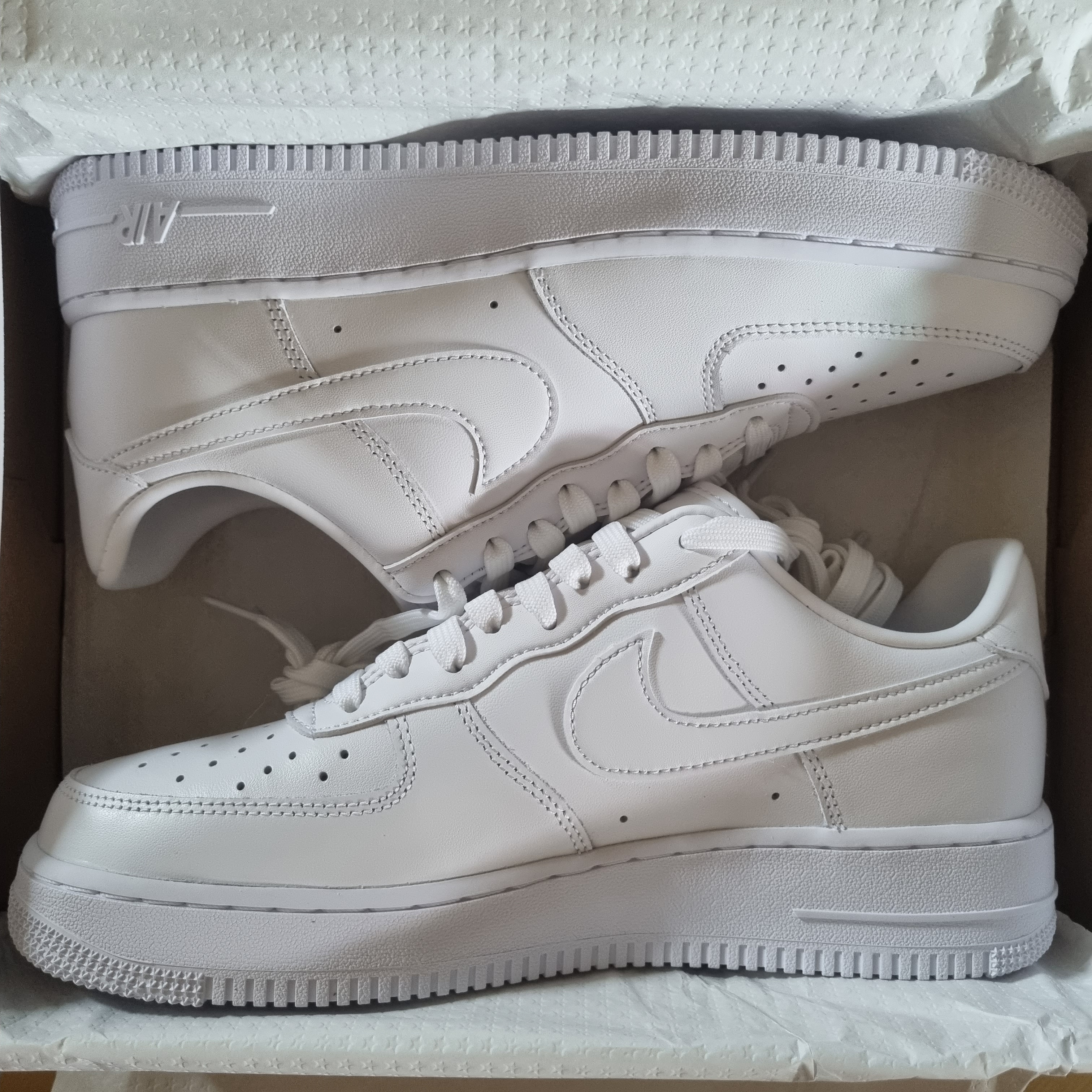Nike Air Force 1 '07 Fresh White 착용 스타일