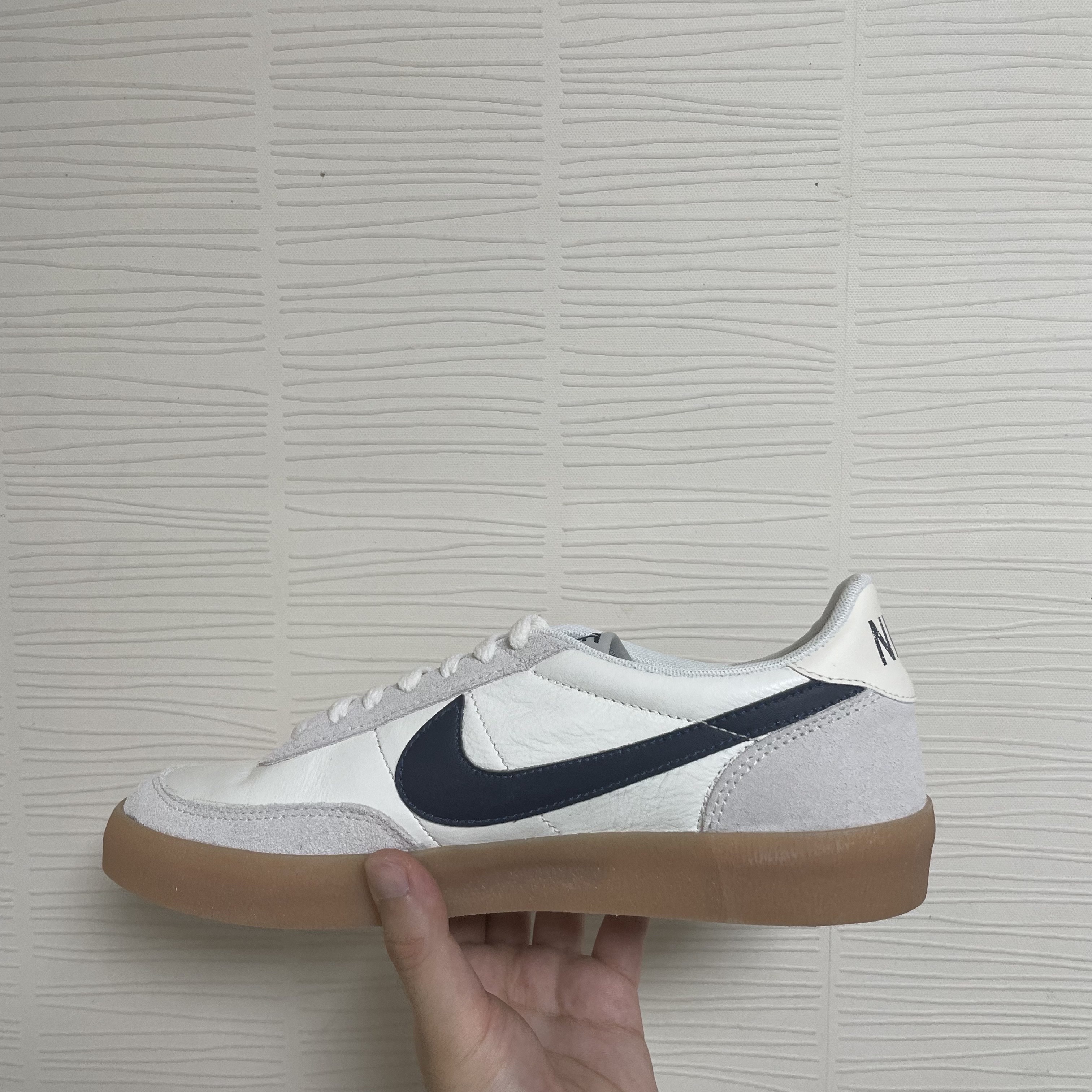 Nike x J.Crew Killshot 2 Sail Midnight Navy 착용 스타일