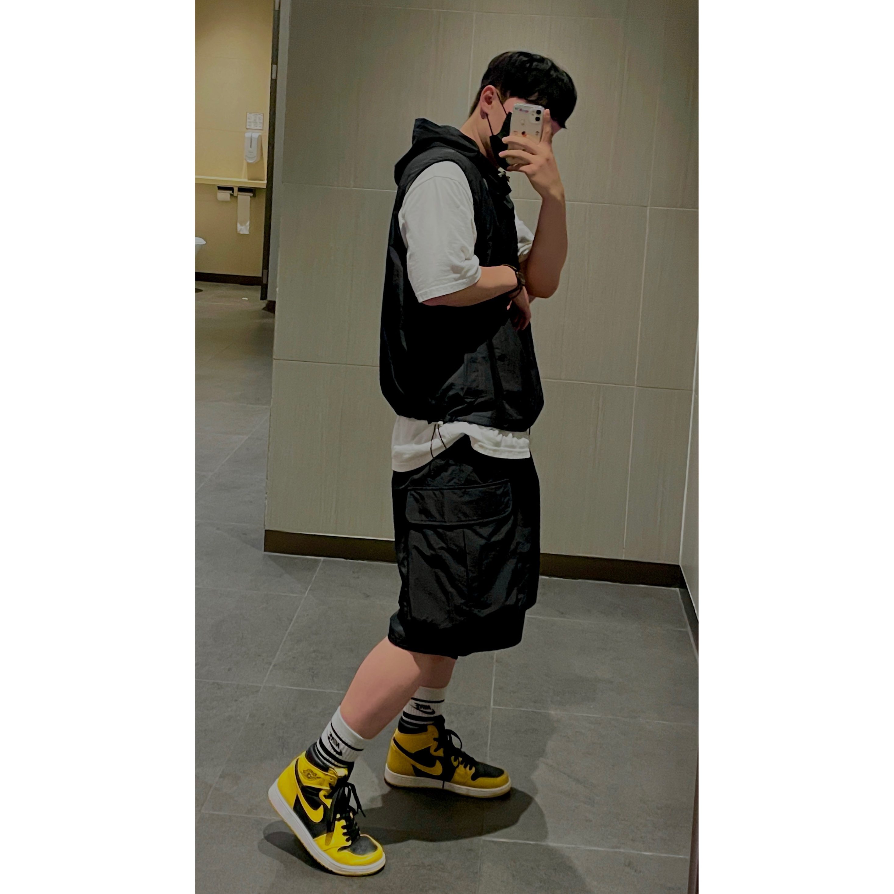 Jordan 1 Retro High OG Pollen 착용 스타일 - 1
