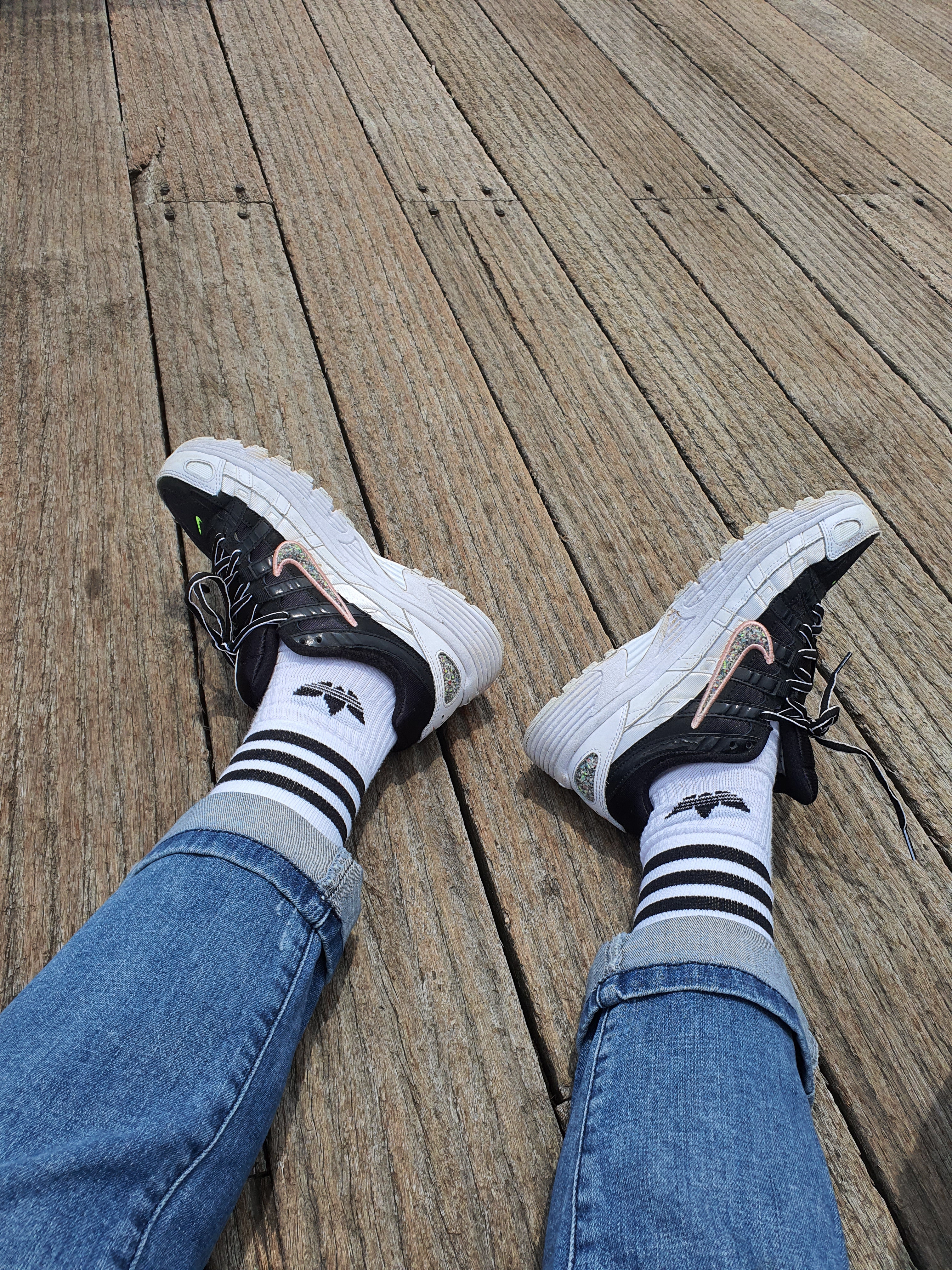 (W) Nike P-6000 Black White 착용 스타일