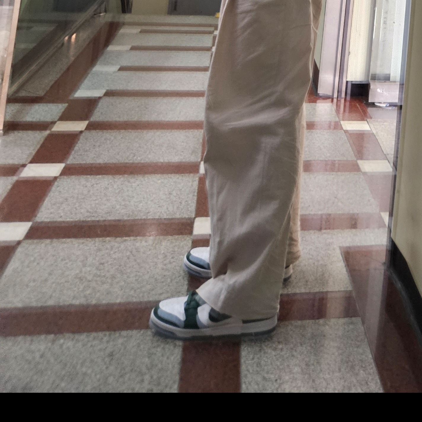 Nike Dunk Low Retro Varsity Green 착용 스타일 - 1